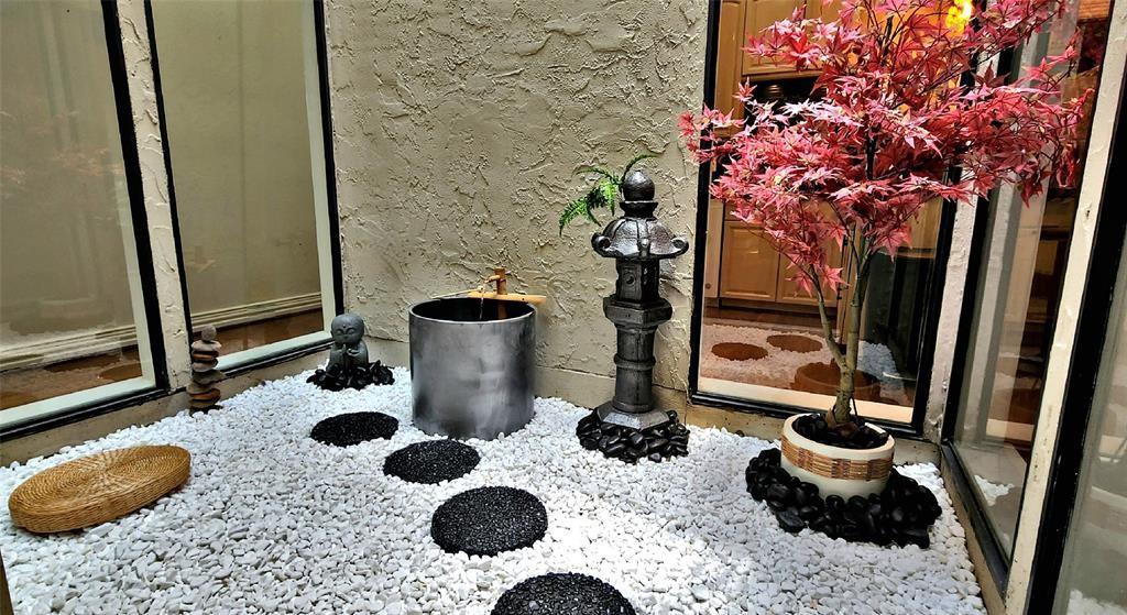 6726 Buffalo Speedway