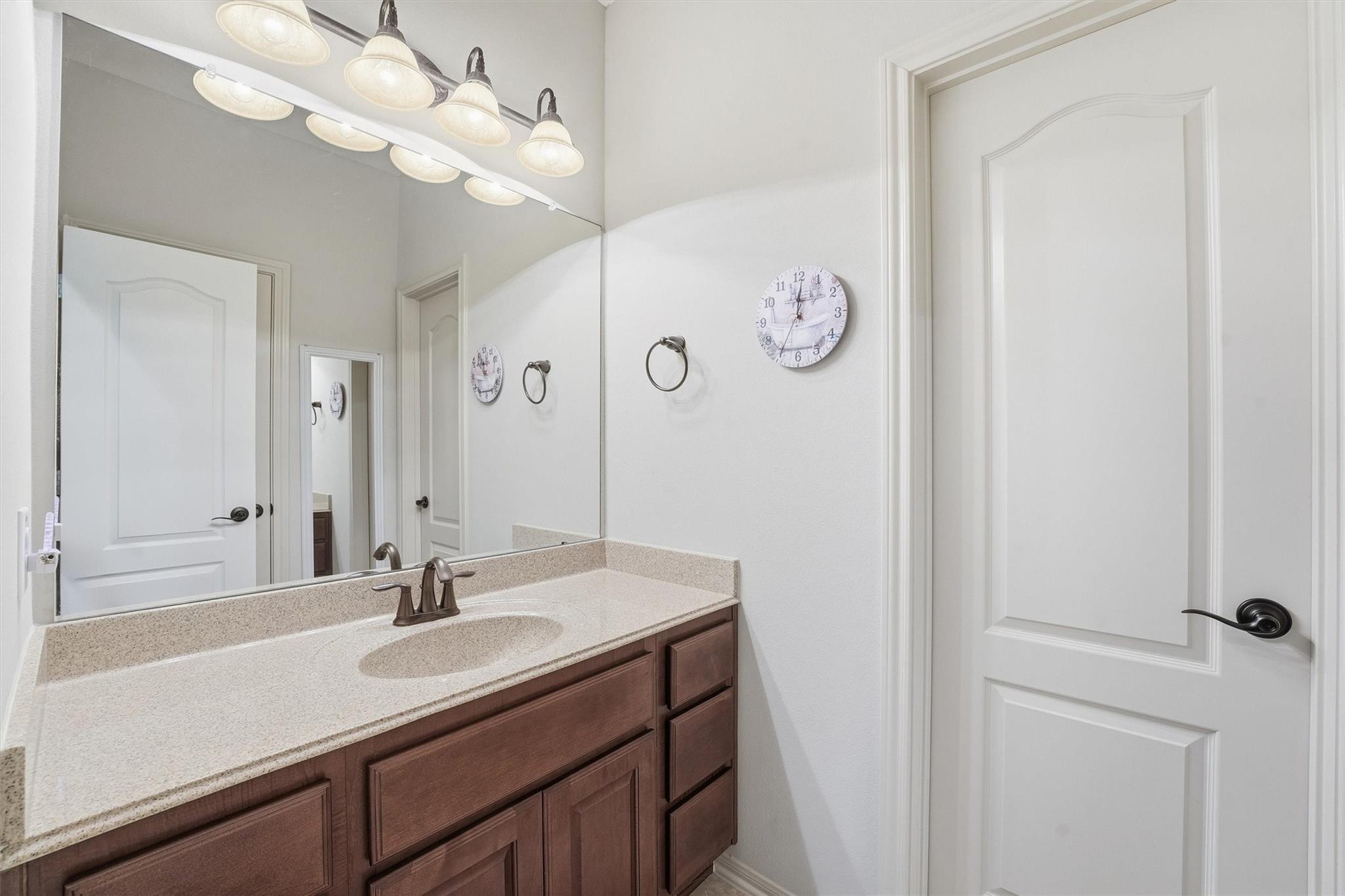 13606 Oak Harbor Bend