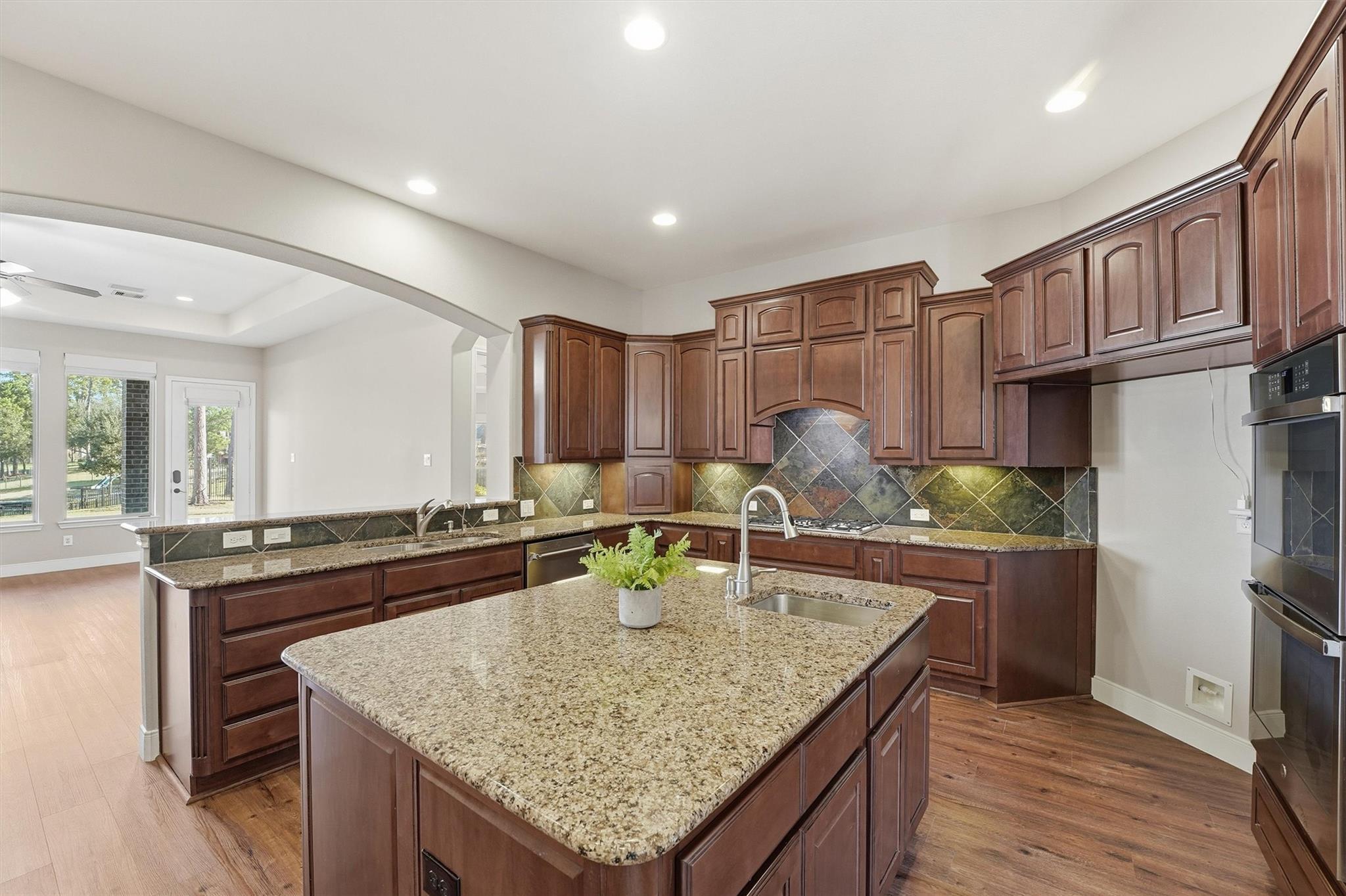 13606 Oak Harbor Bend