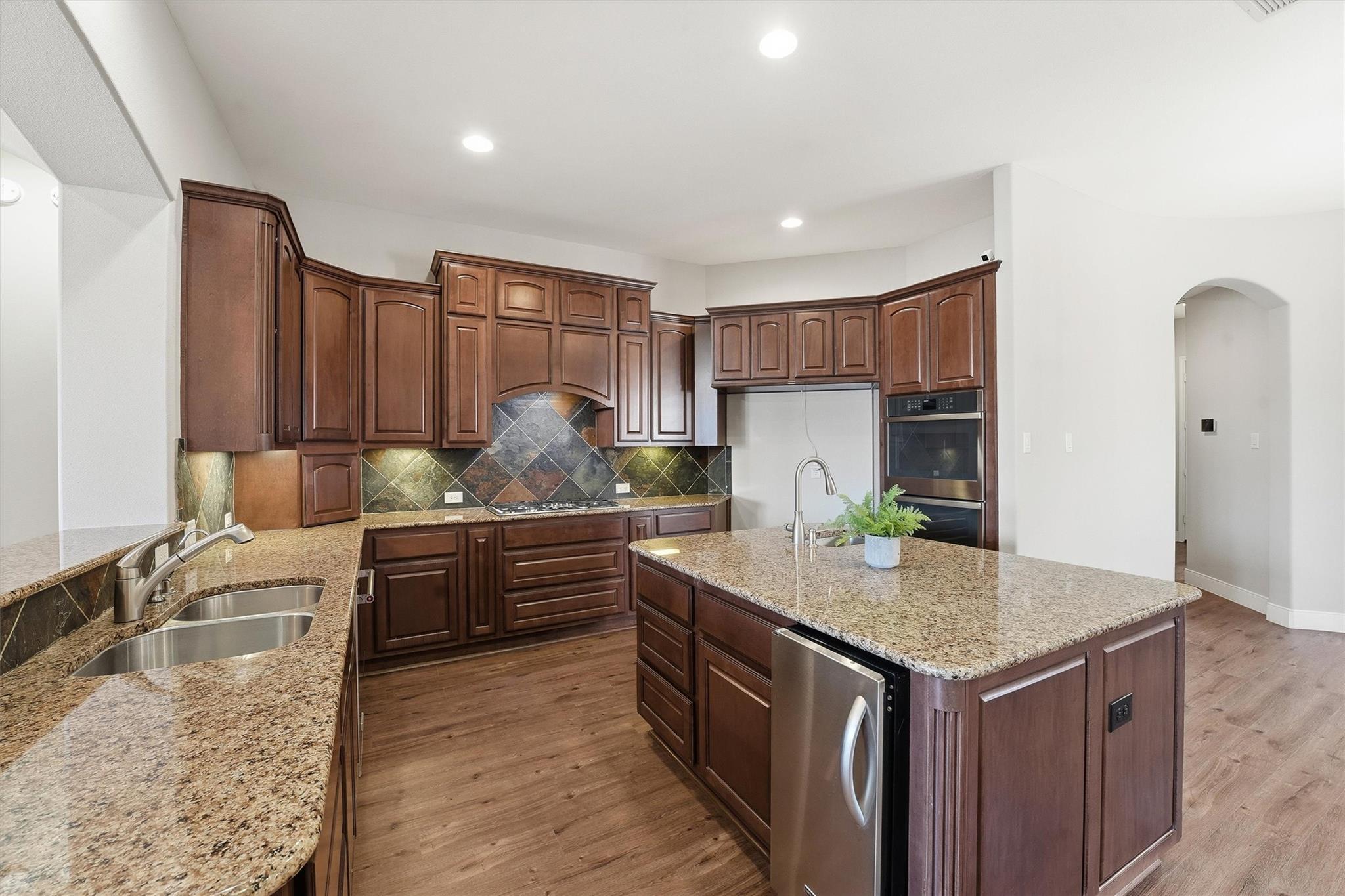 13606 Oak Harbor Bend