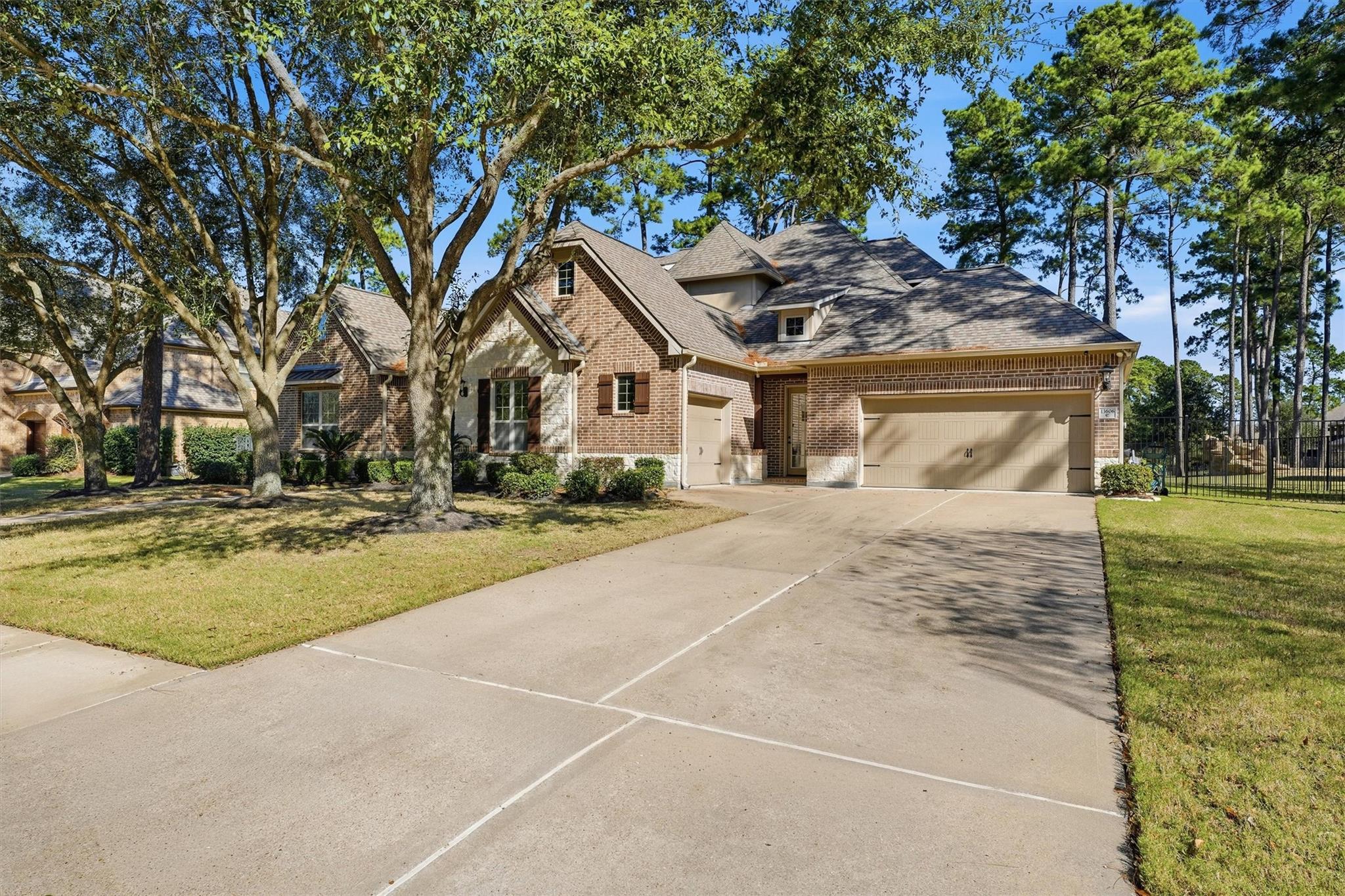 13606 Oak Harbor Bend