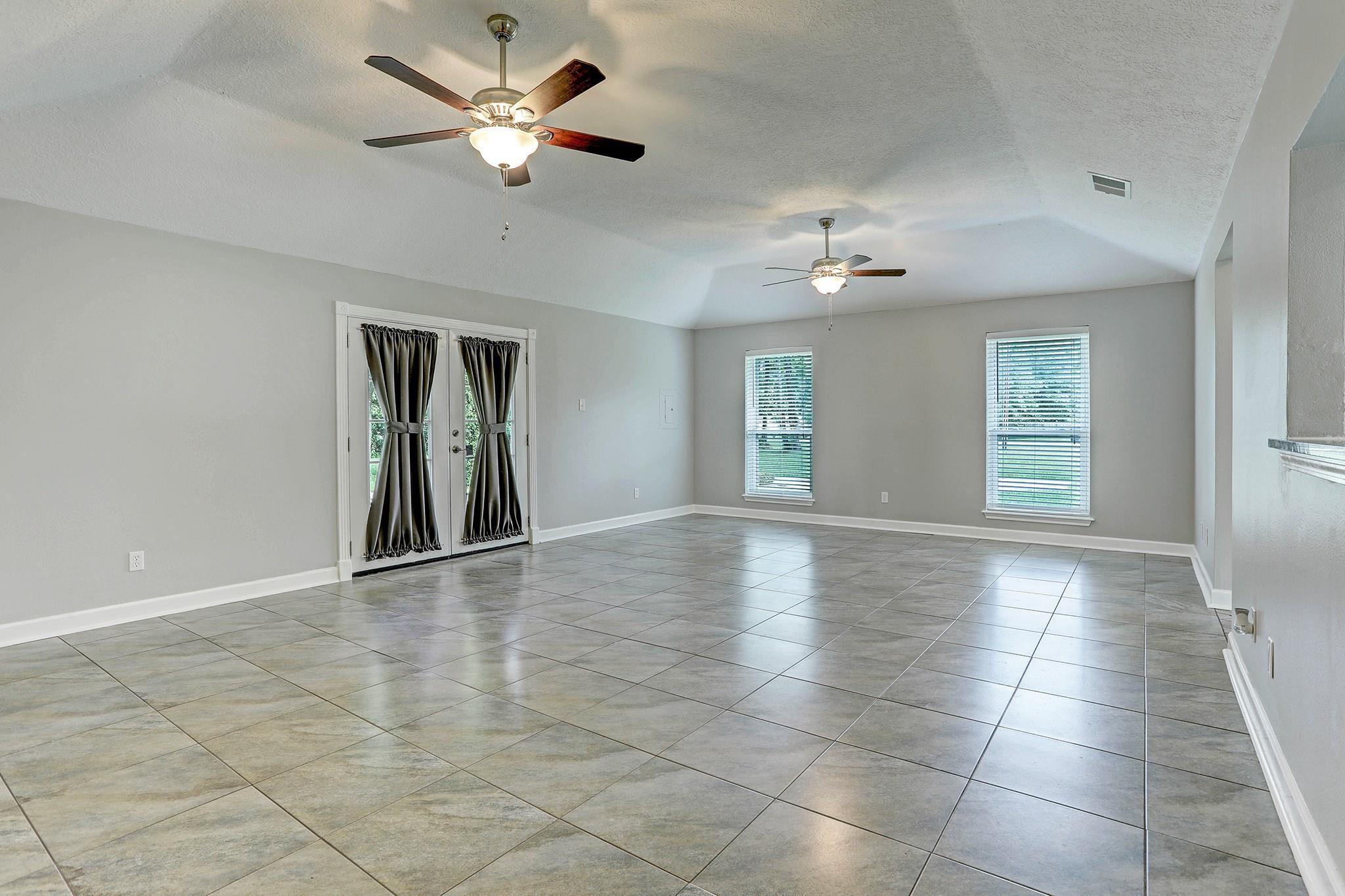 1211 Diablo Drive