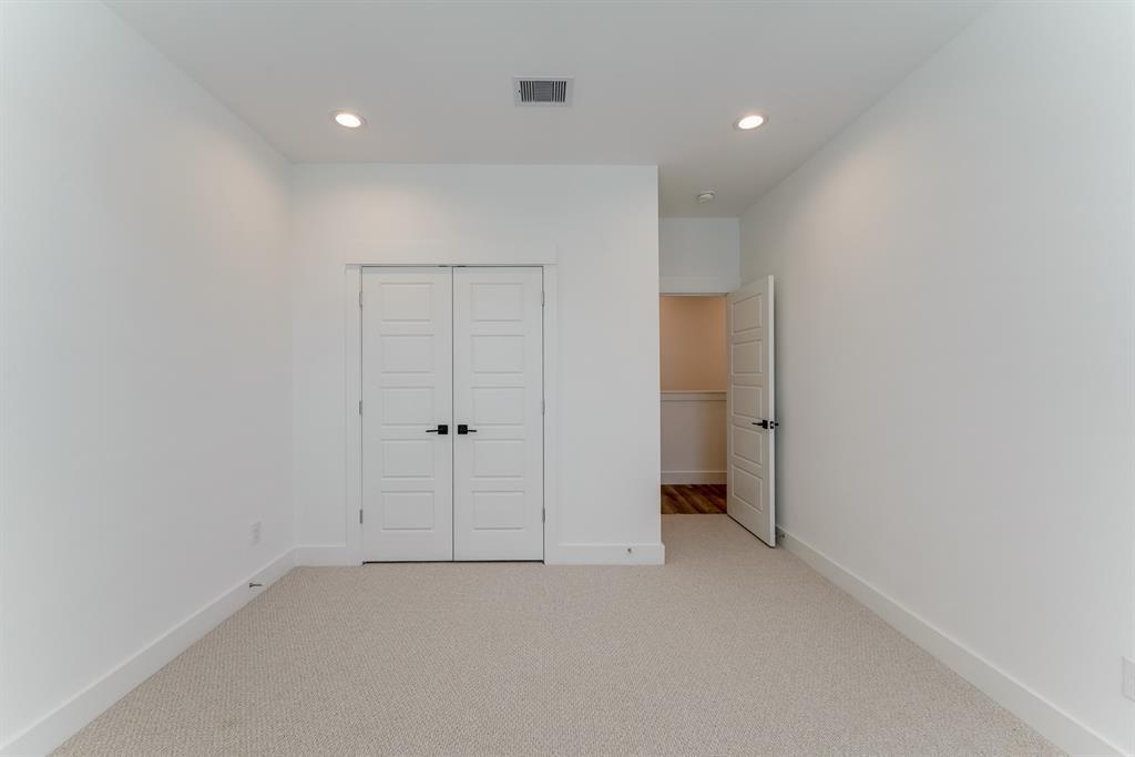 7712 Johanna Park Drive