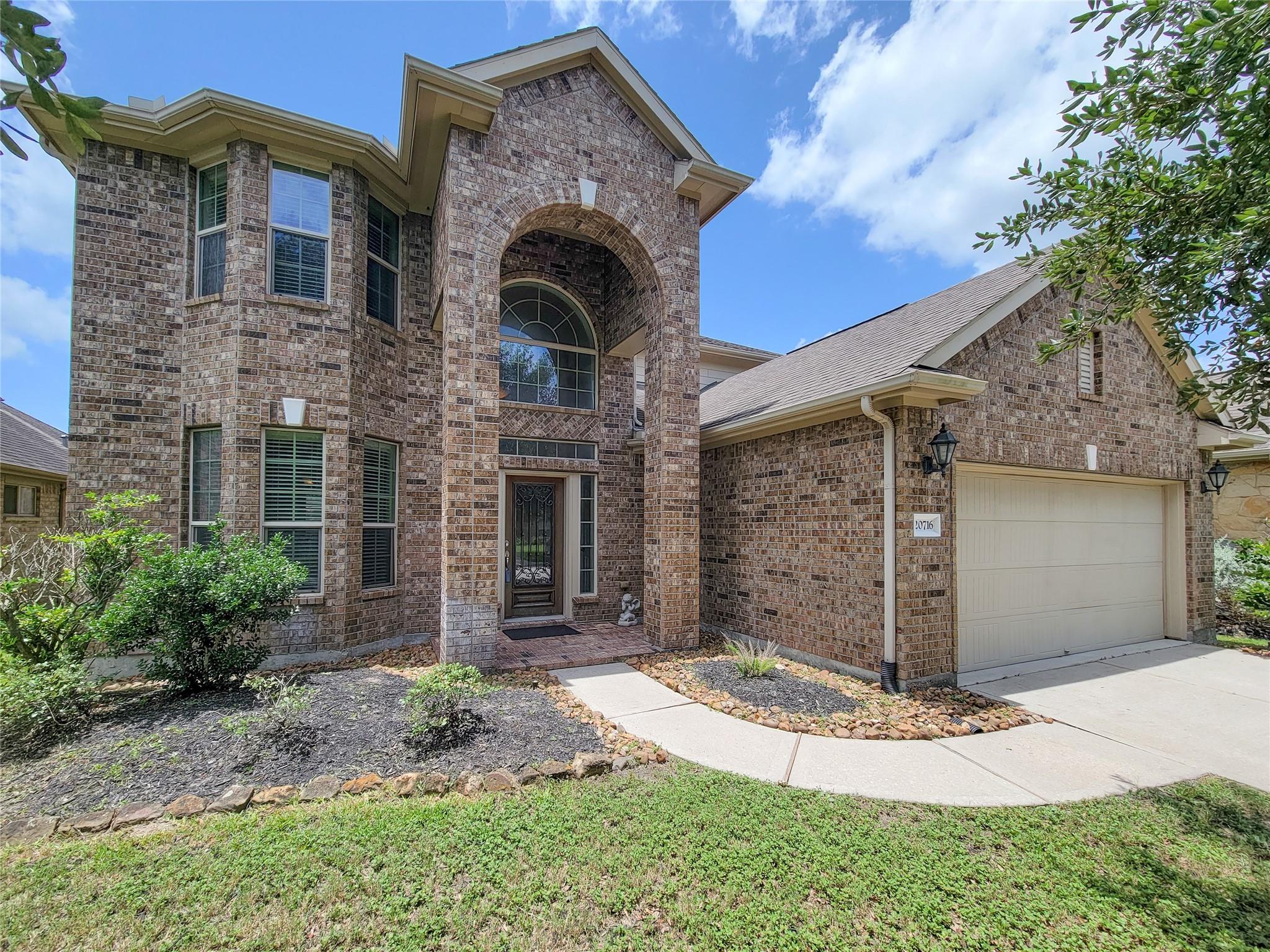 20716 Laura Lee Lane