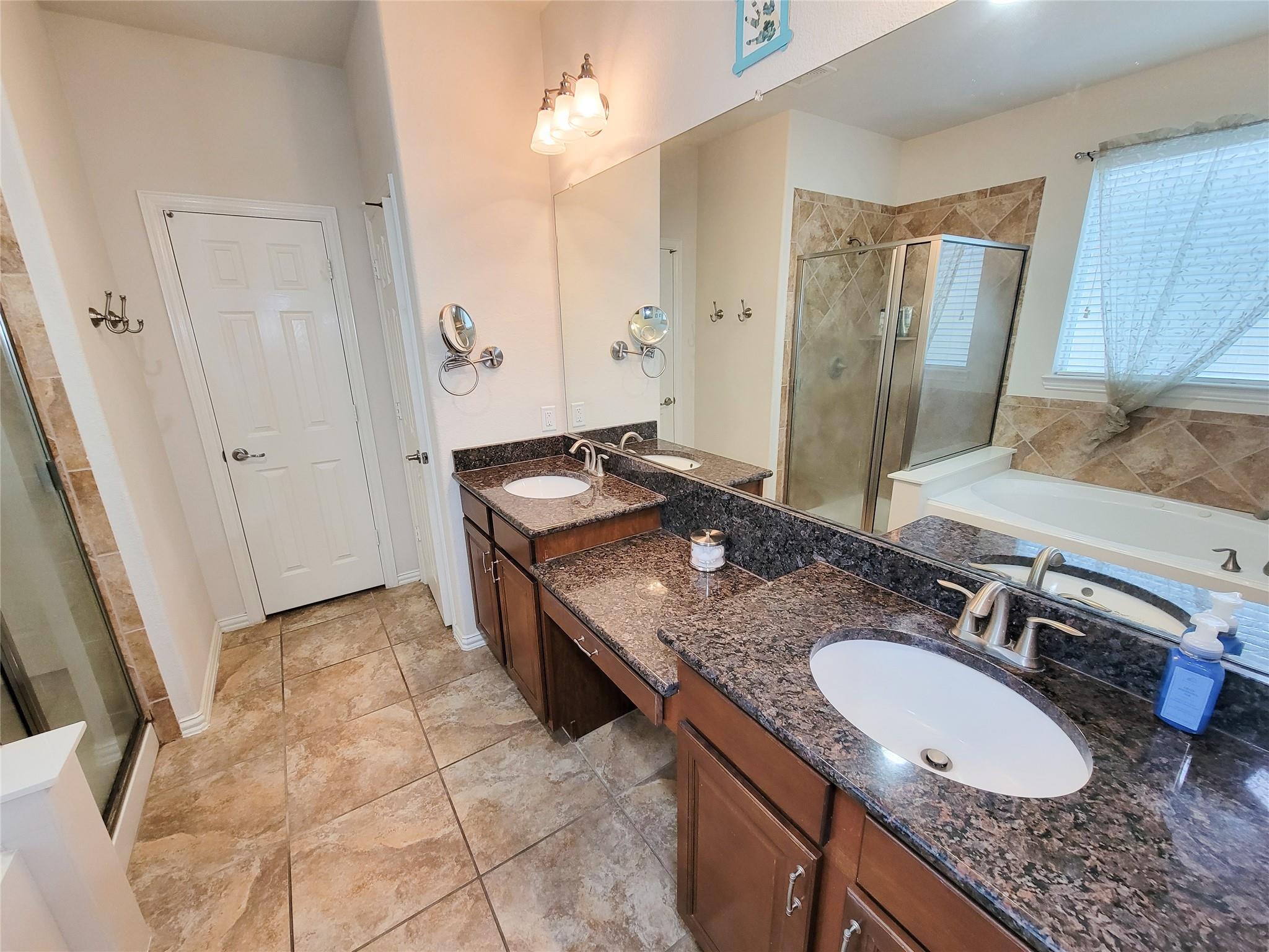 20716 Laura Lee Lane