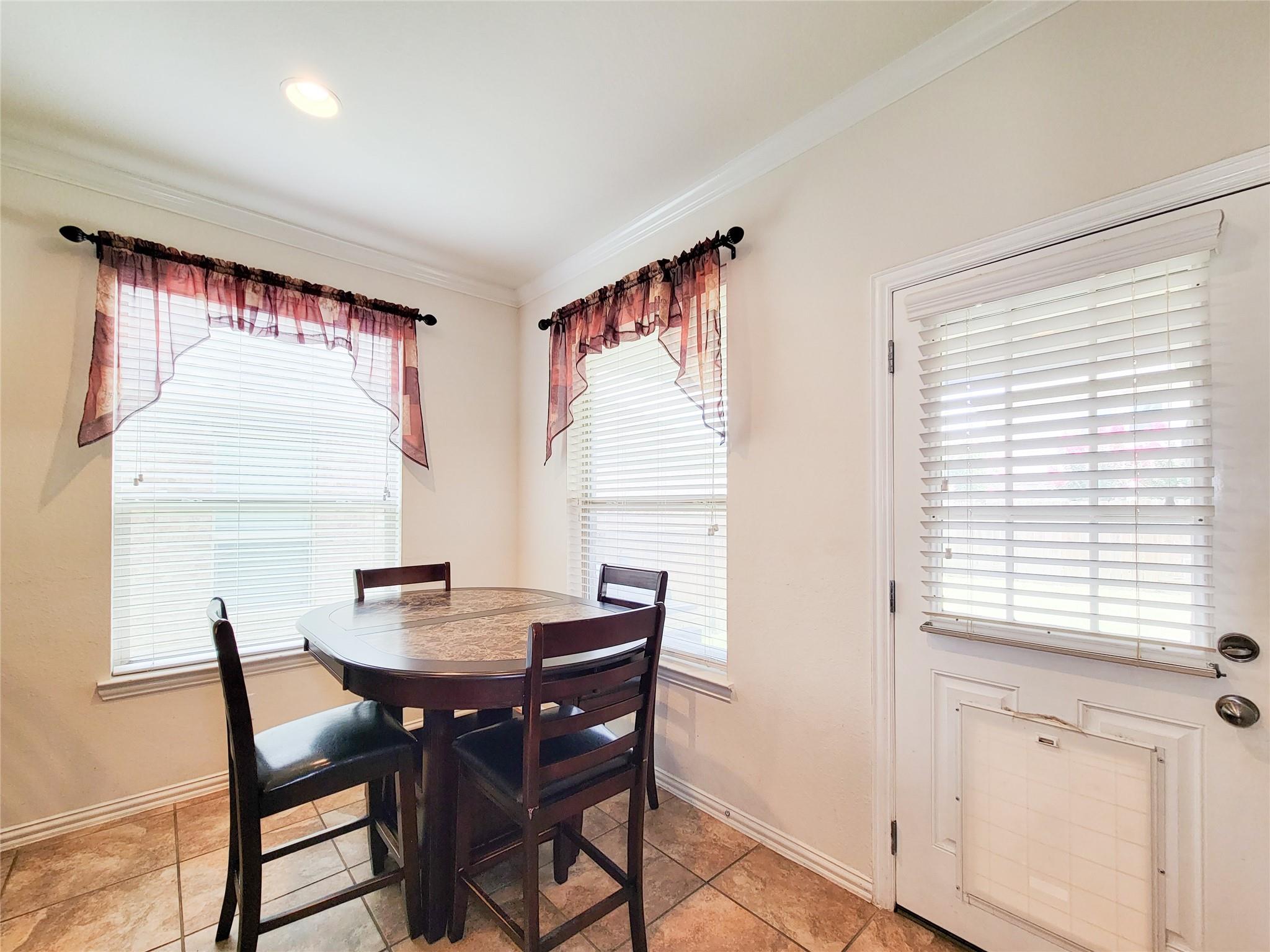 20716 Laura Lee Lane