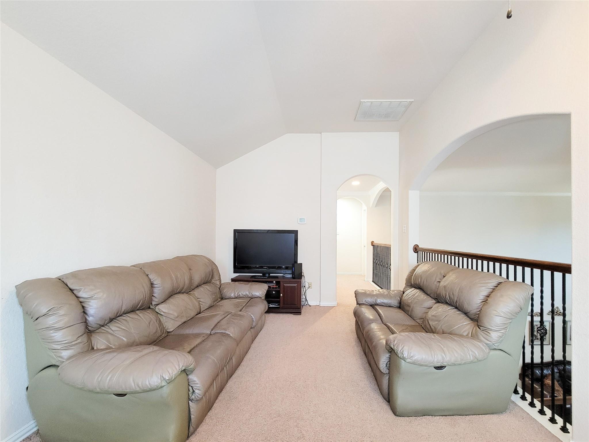 20716 Laura Lee Lane