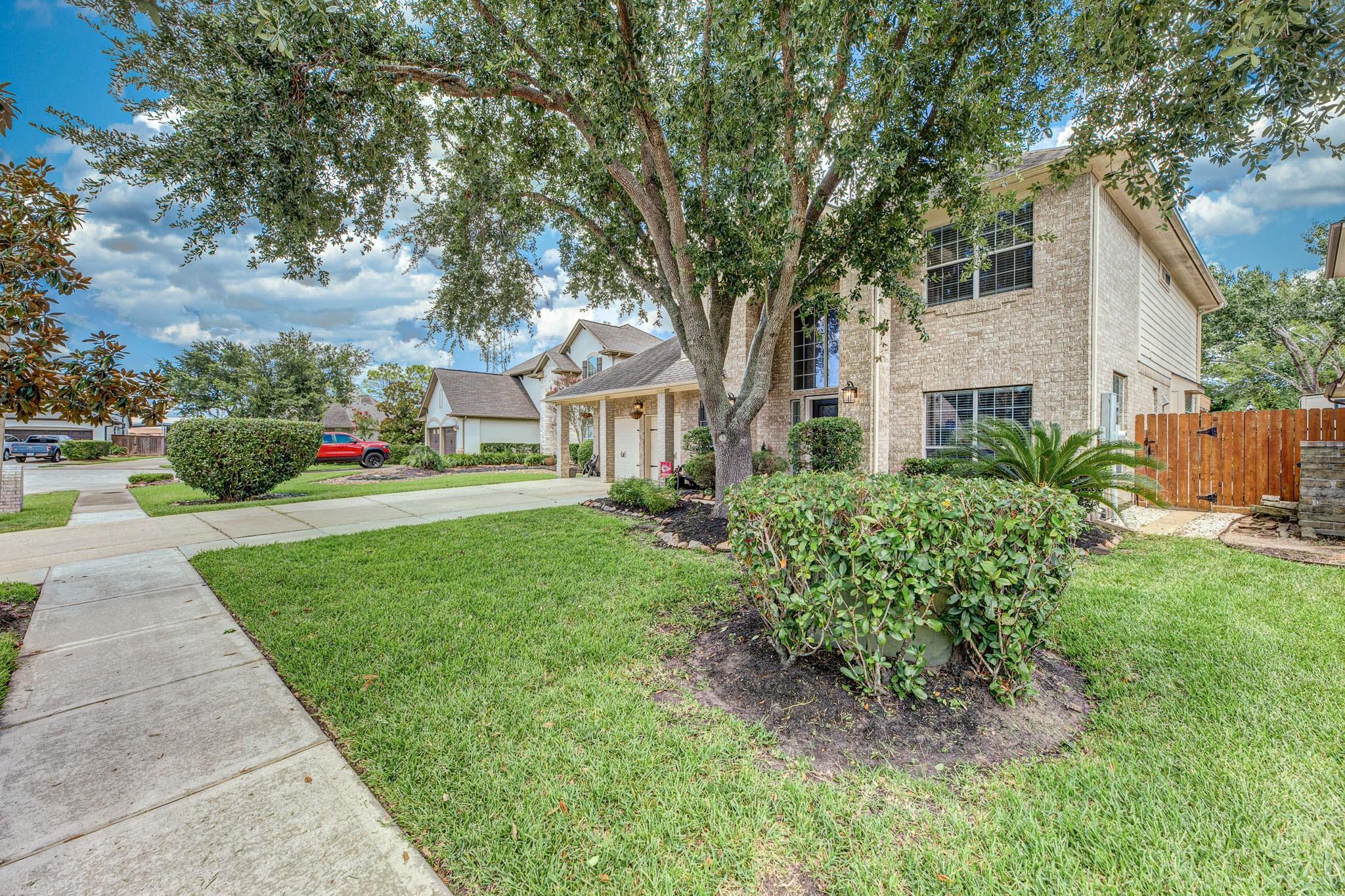 1481 Garden Lakes Drive