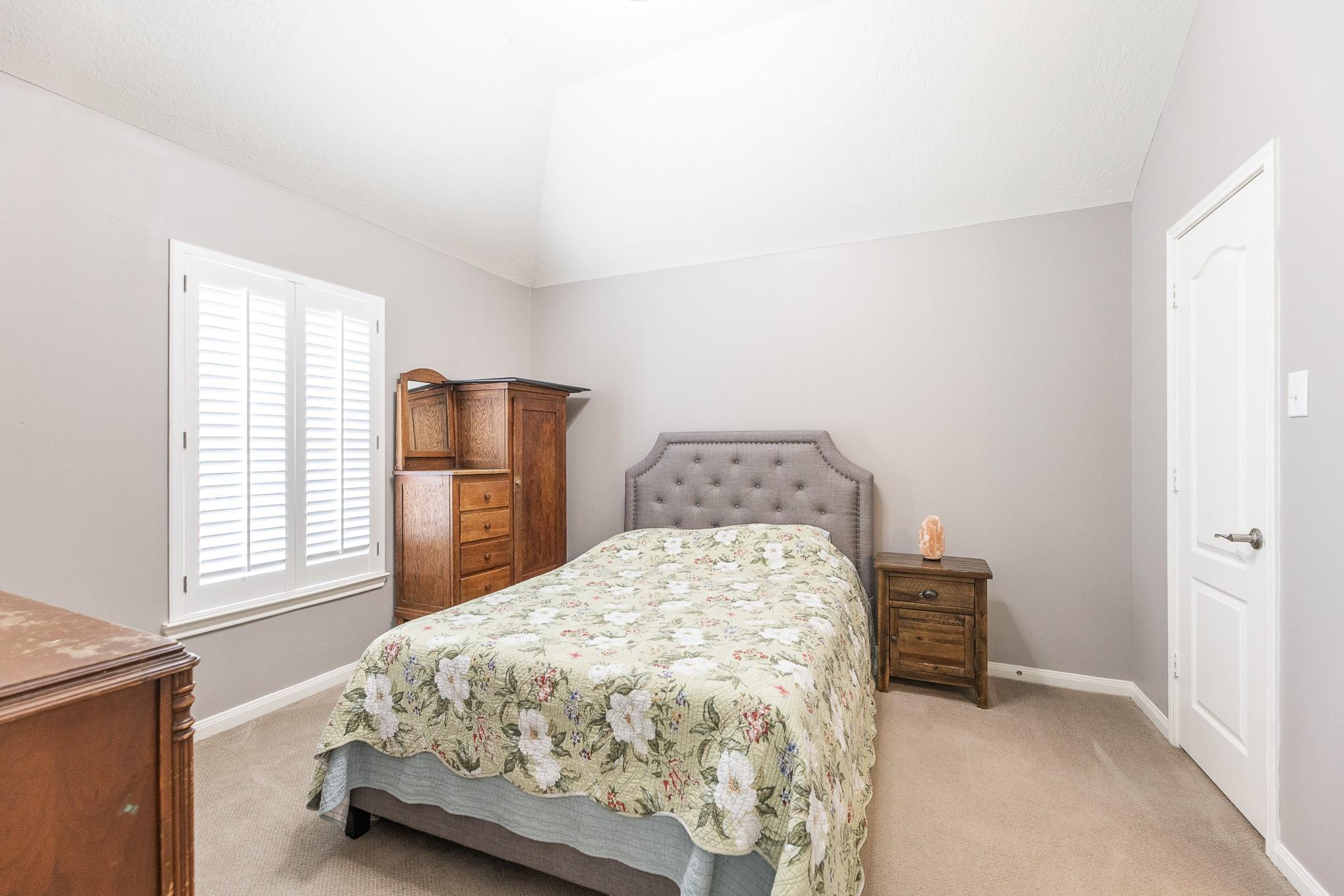 1481 Garden Lakes Drive