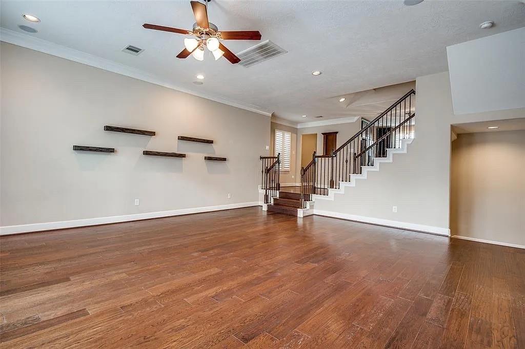 1126 Hempstead Villa Lane
