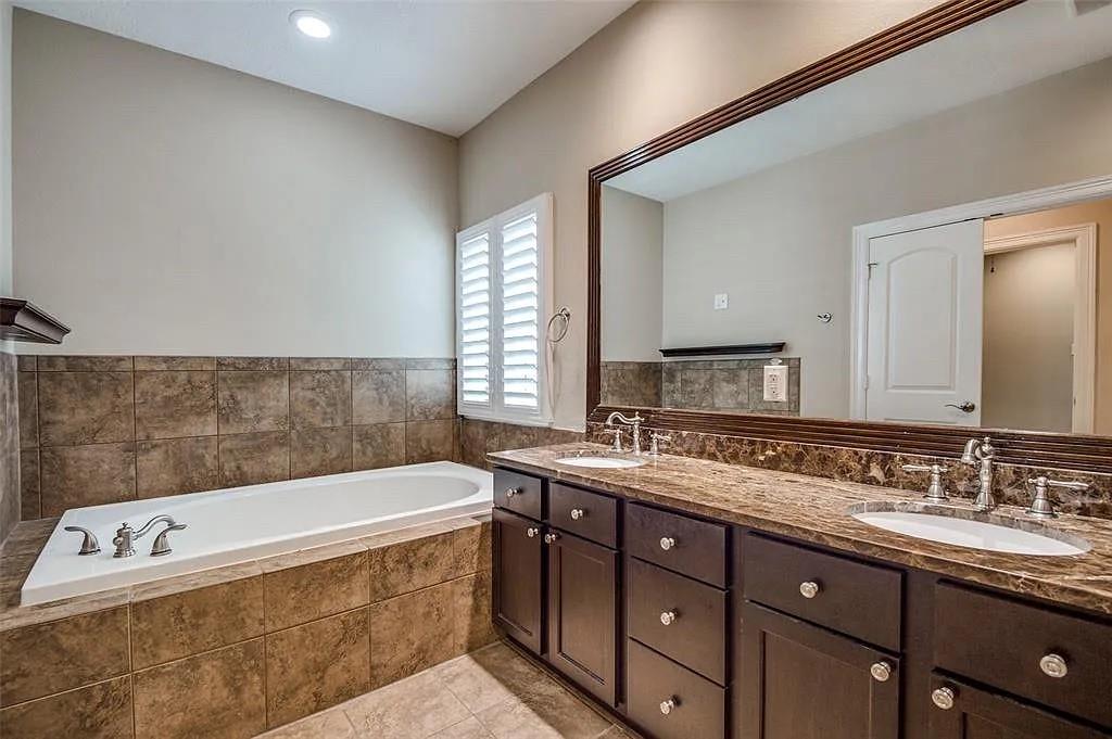 1126 Hempstead Villa Lane