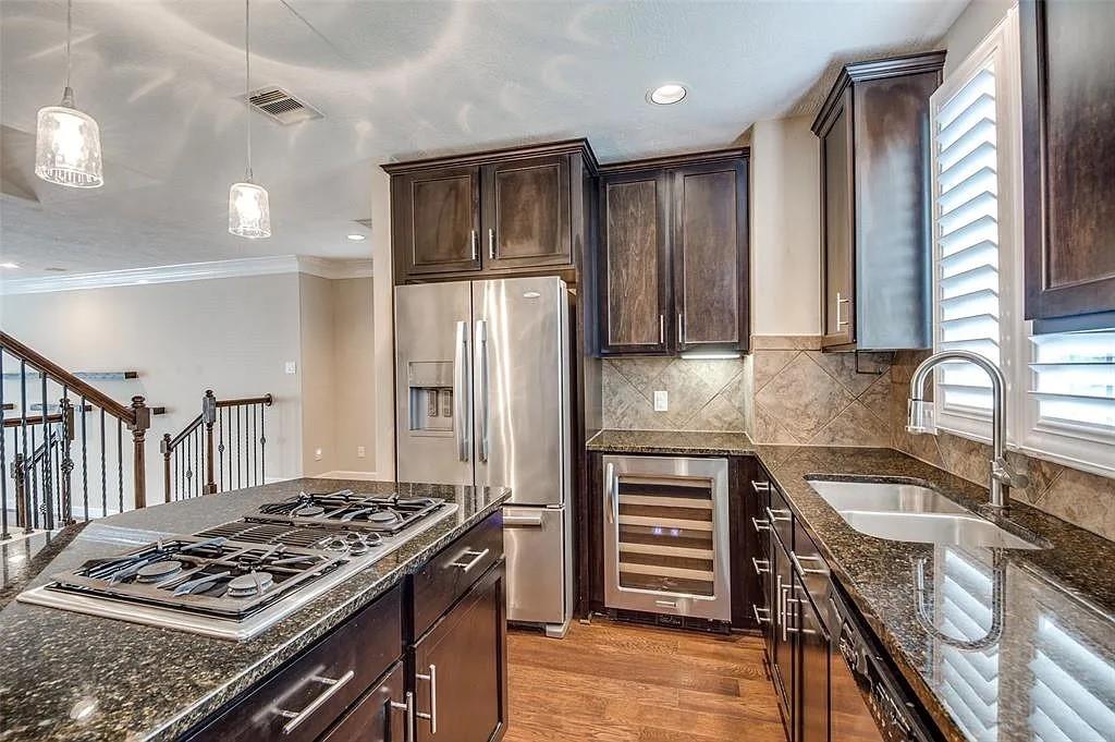 1126 Hempstead Villa Lane