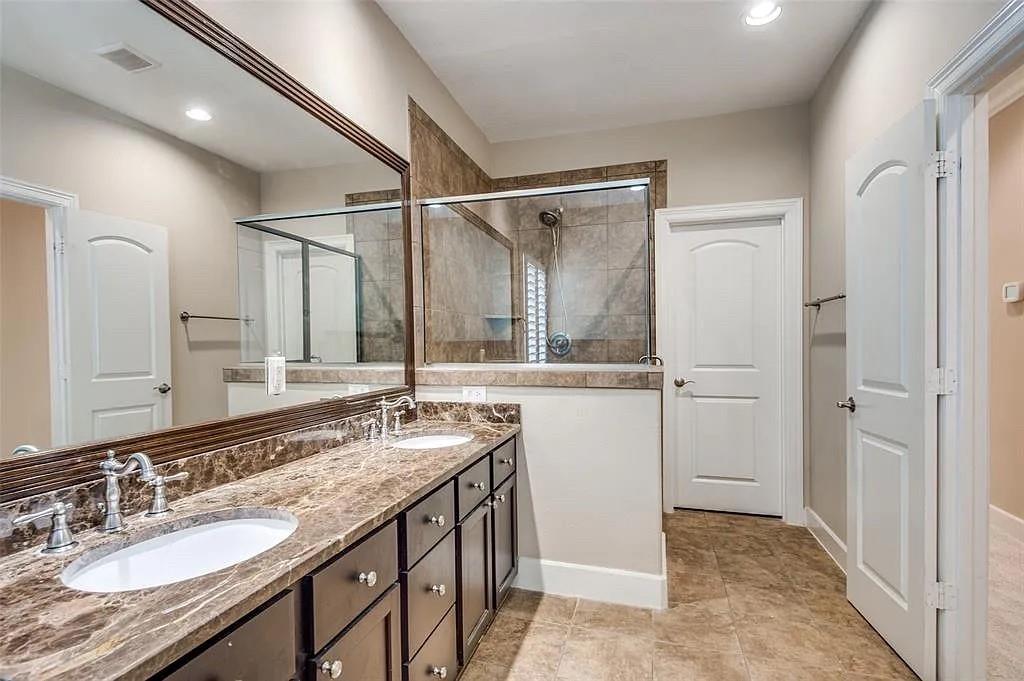 1126 Hempstead Villa Lane