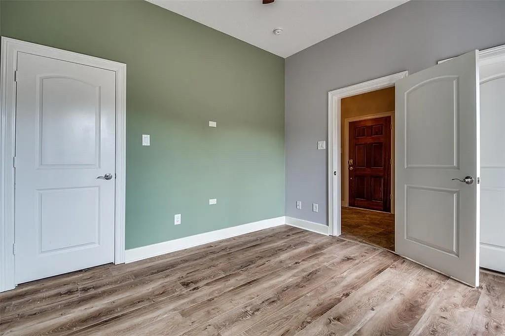 1126 Hempstead Villa Lane