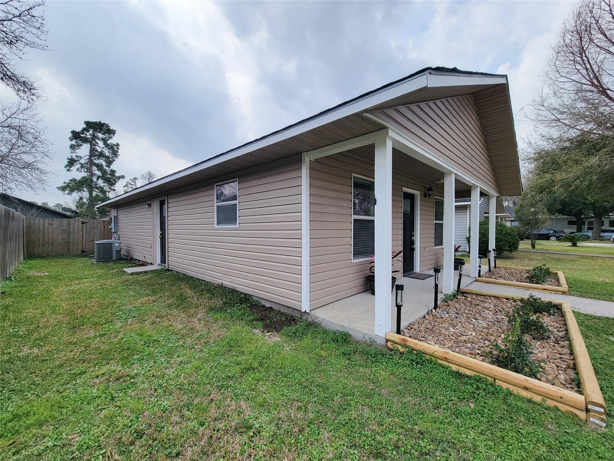 11850 Greencanyon Drive