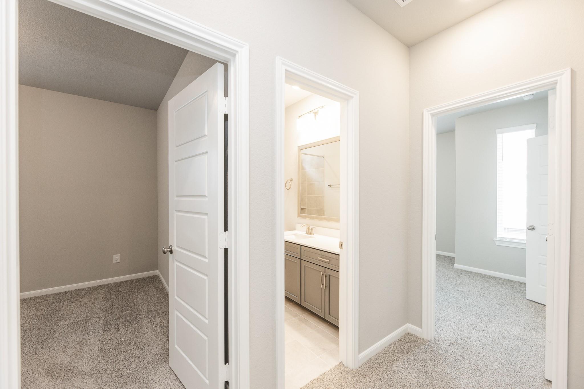 3006 Moonlit Mesa Lane