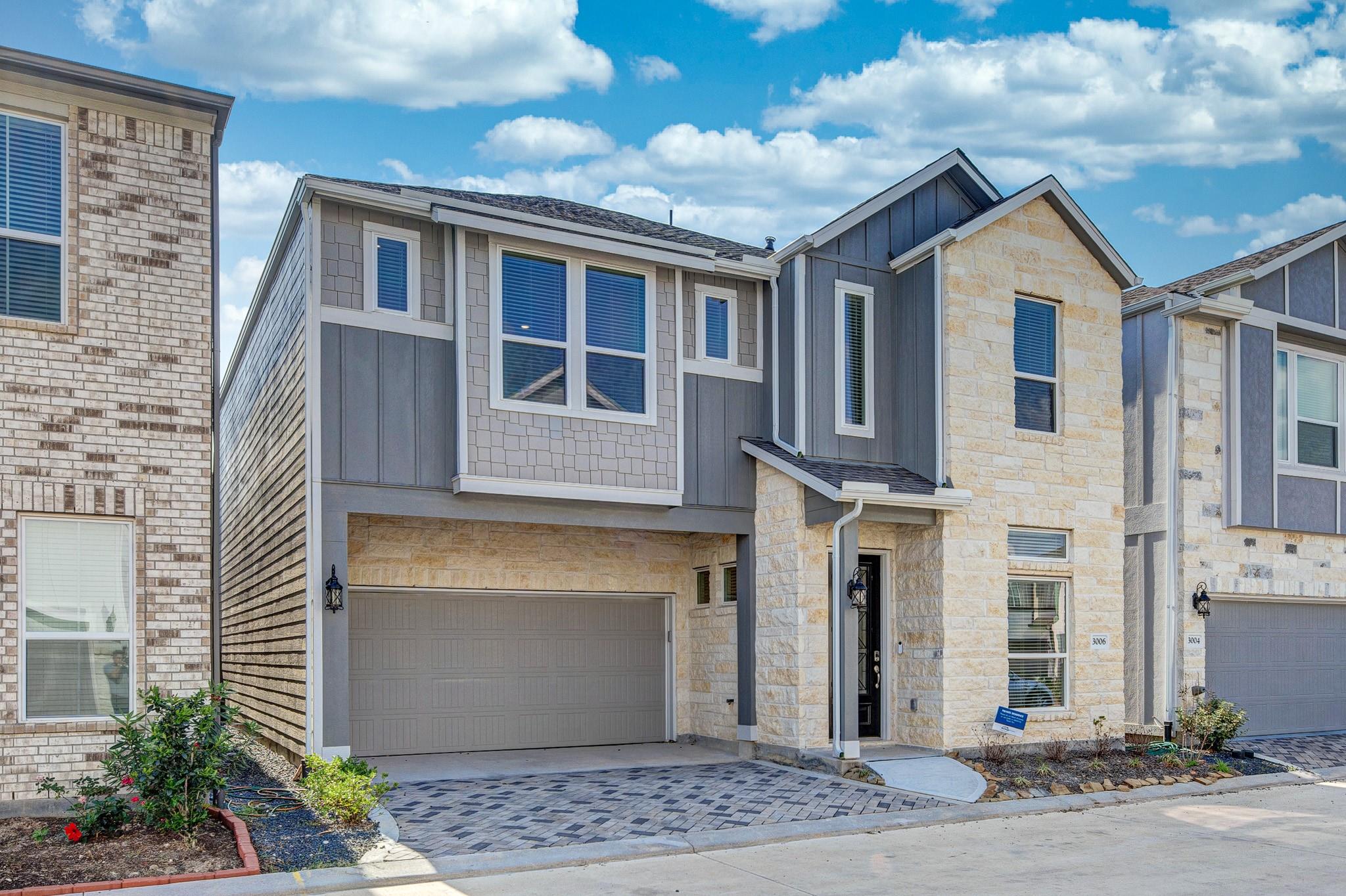 3006 Moonlit Mesa Lane