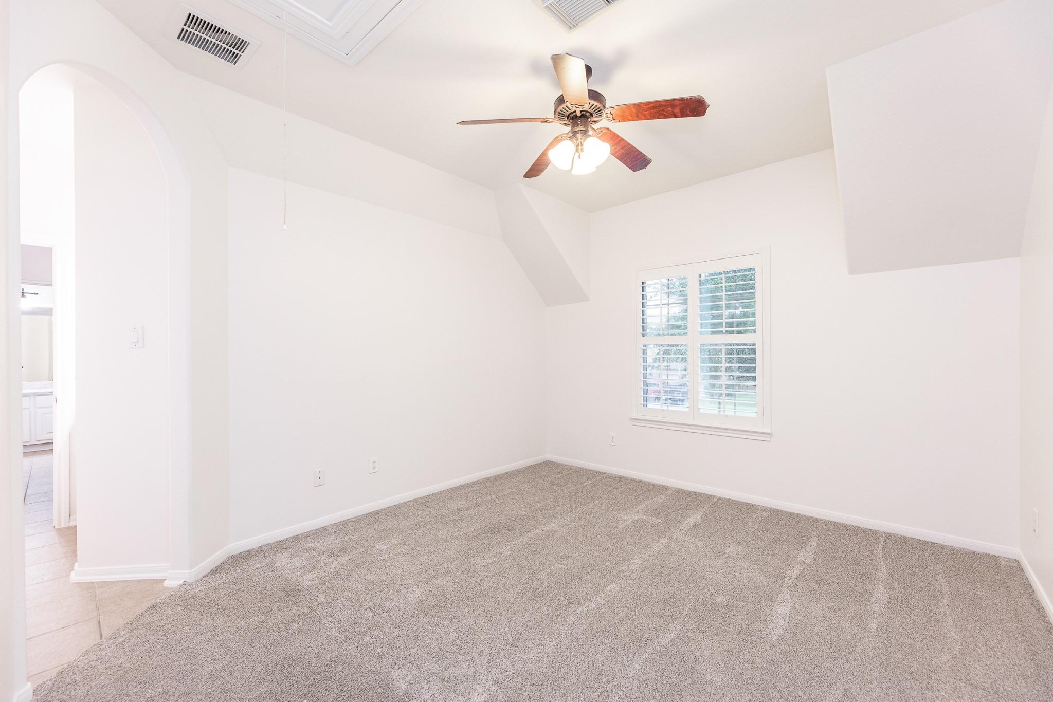 19507 Gladewater Court