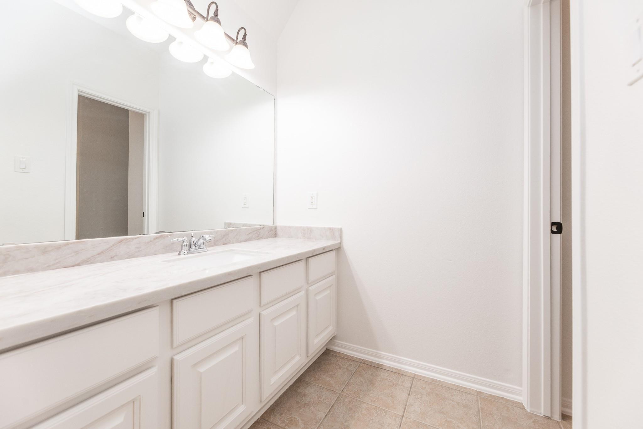 19507 Gladewater Court