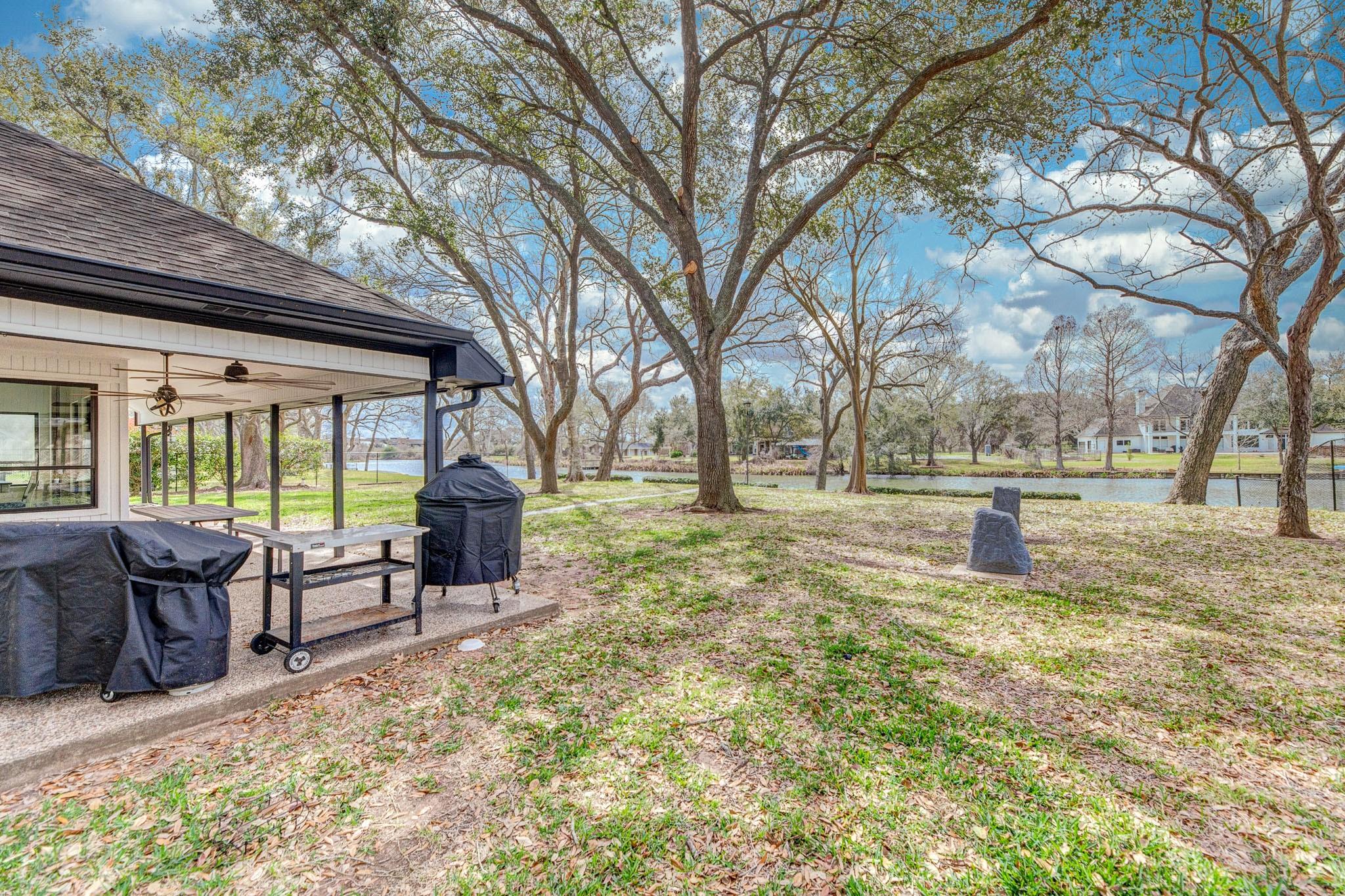 4611 Diamond Springs Drive