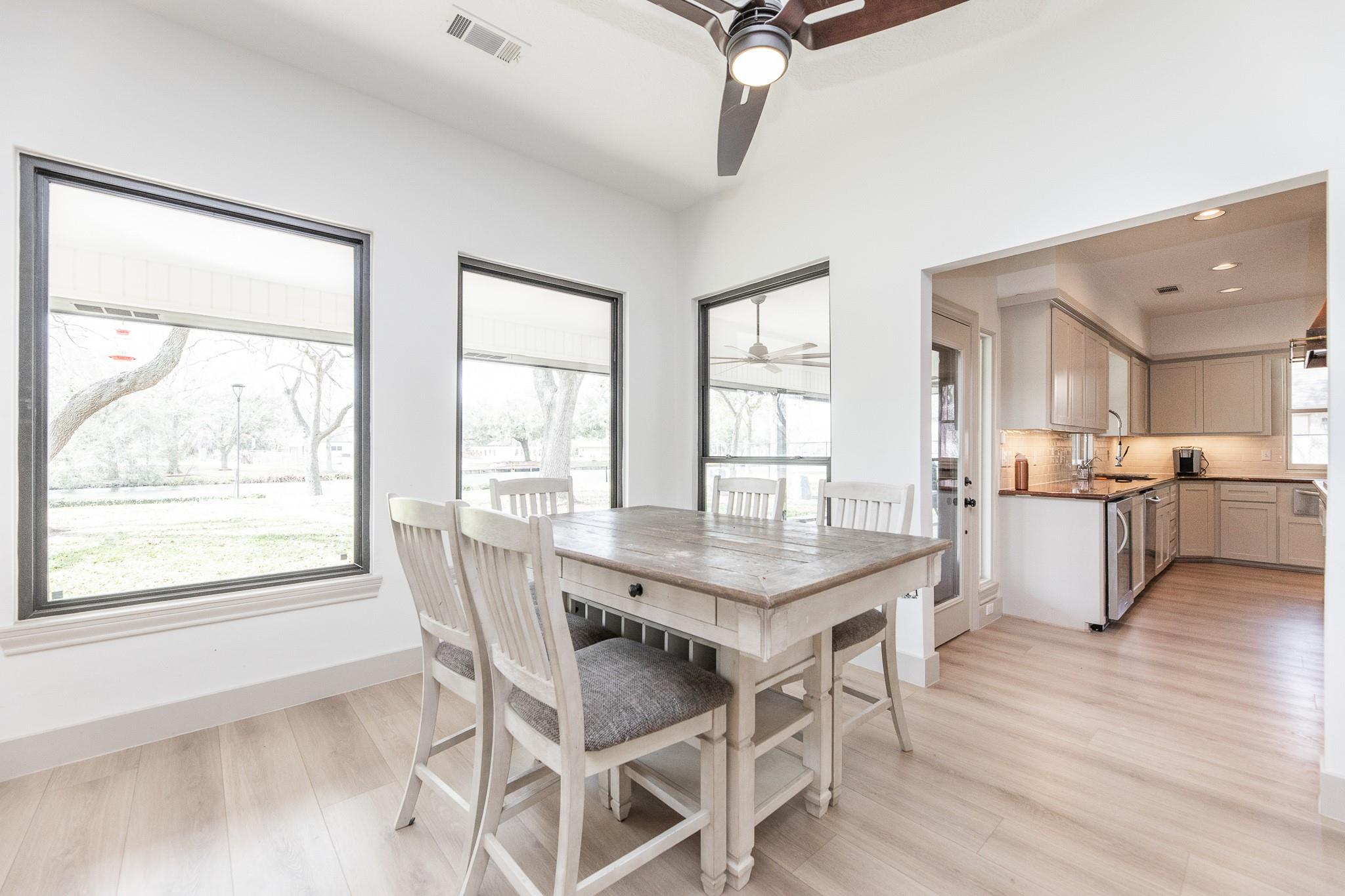 4611 Diamond Springs Drive