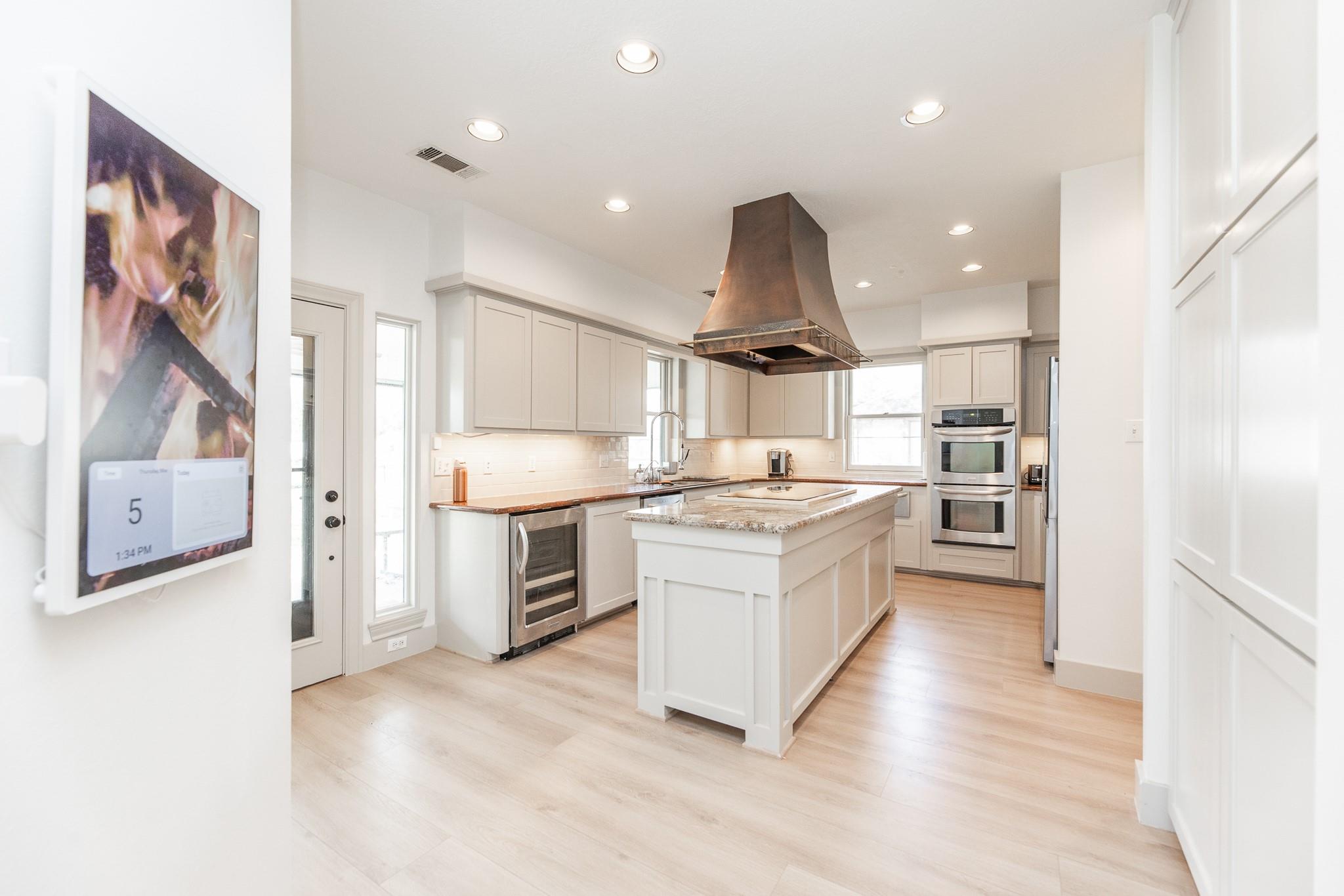 4611 Diamond Springs Drive