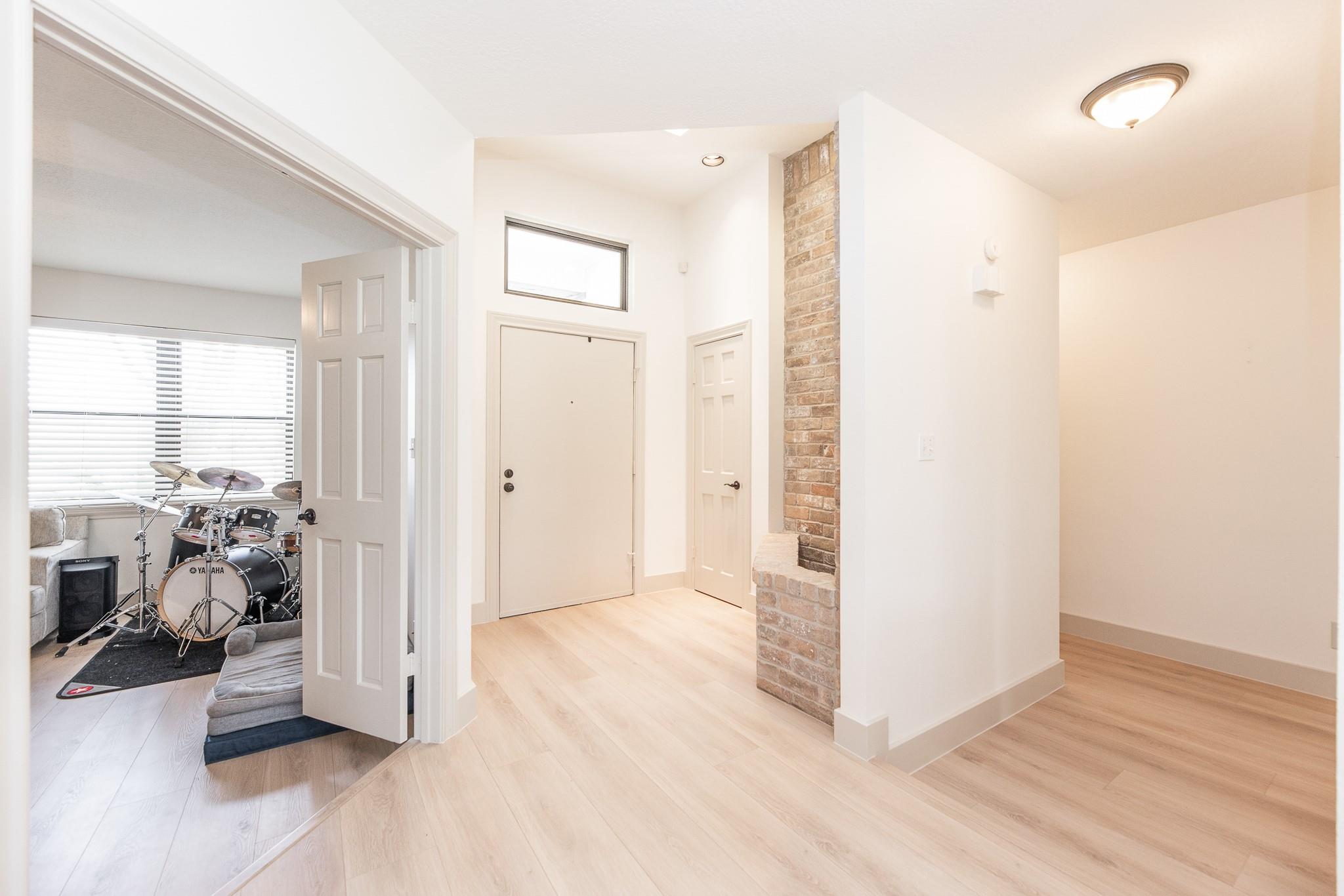 4611 Diamond Springs Drive