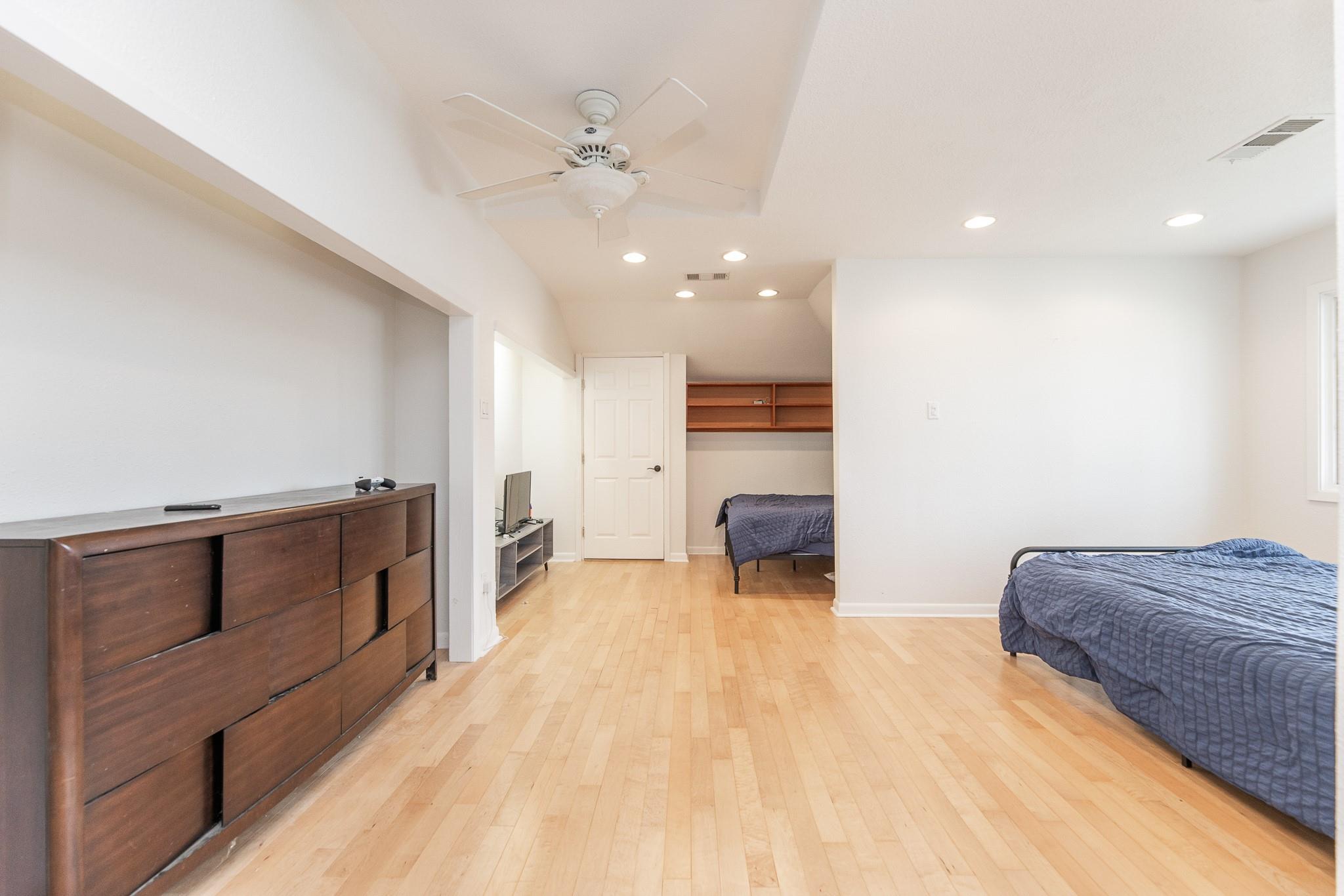 4611 Diamond Springs Drive