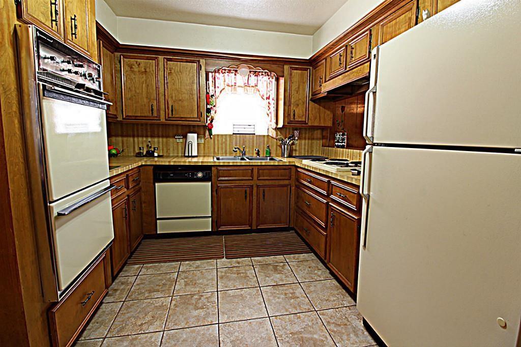 13723 Pepper Knoll Drive