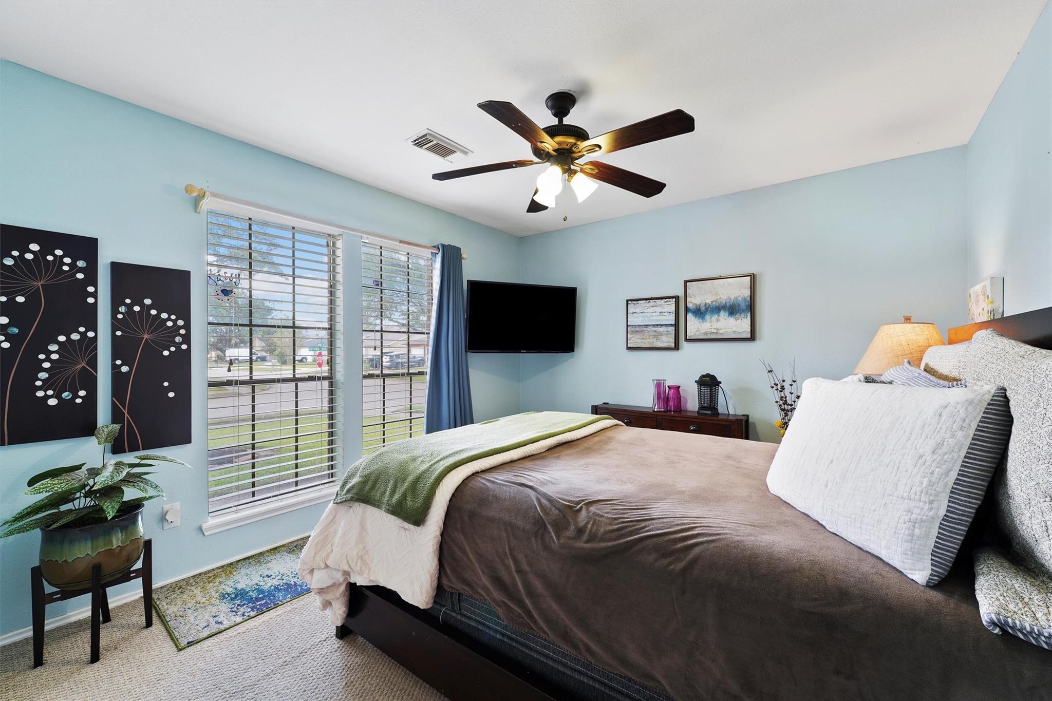 17922 Autumn Hills Drive