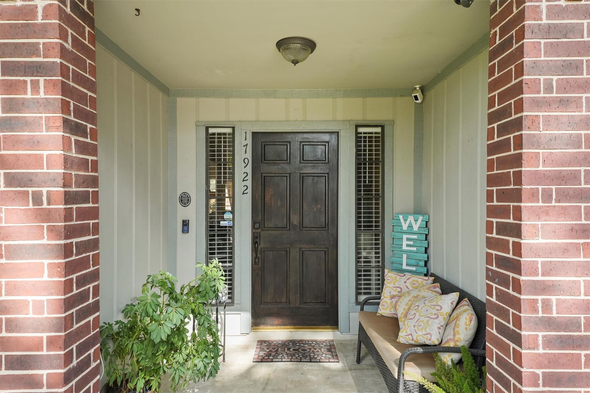 17922 Autumn Hills Drive