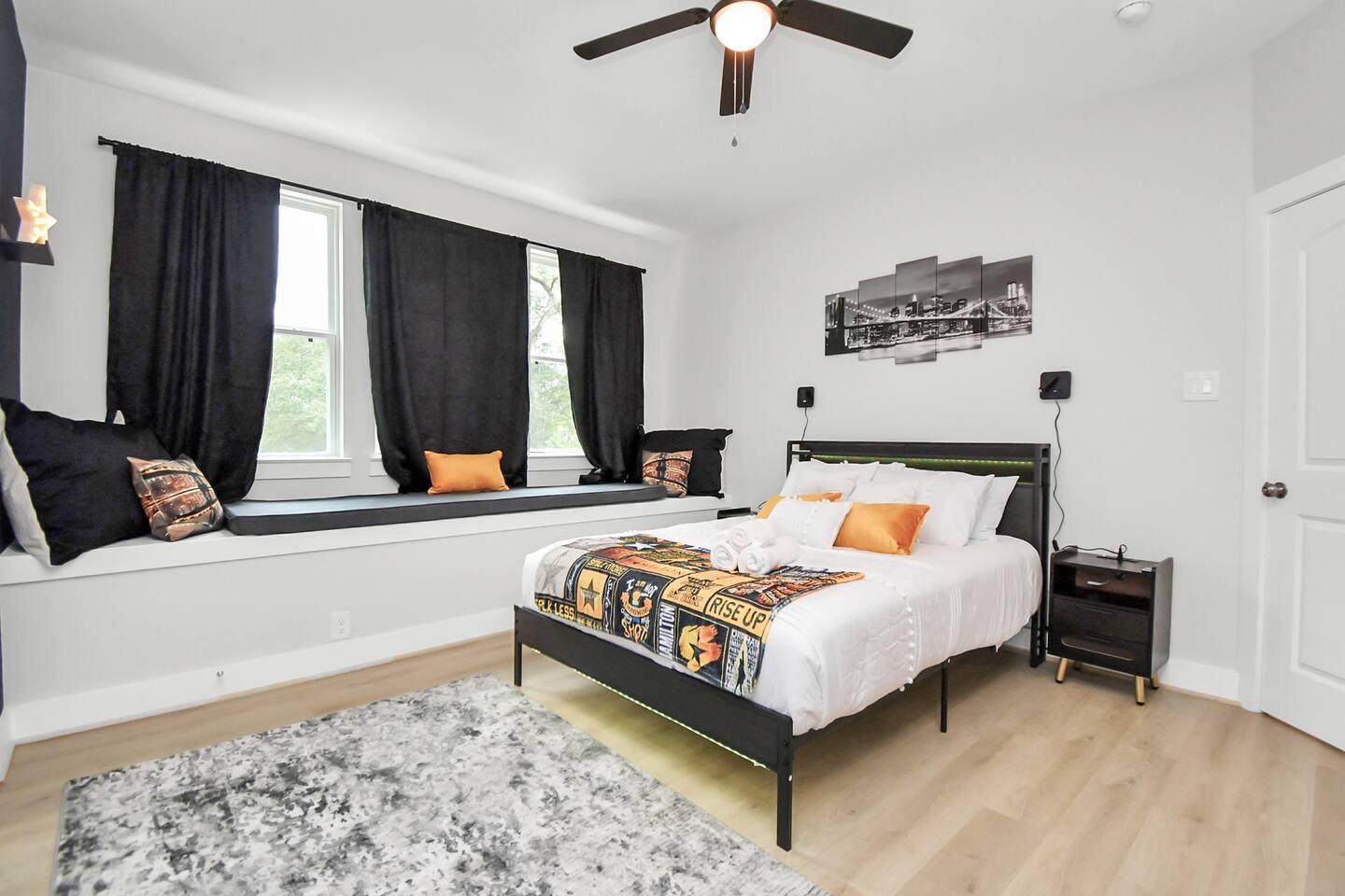 5718 Beall Street # C