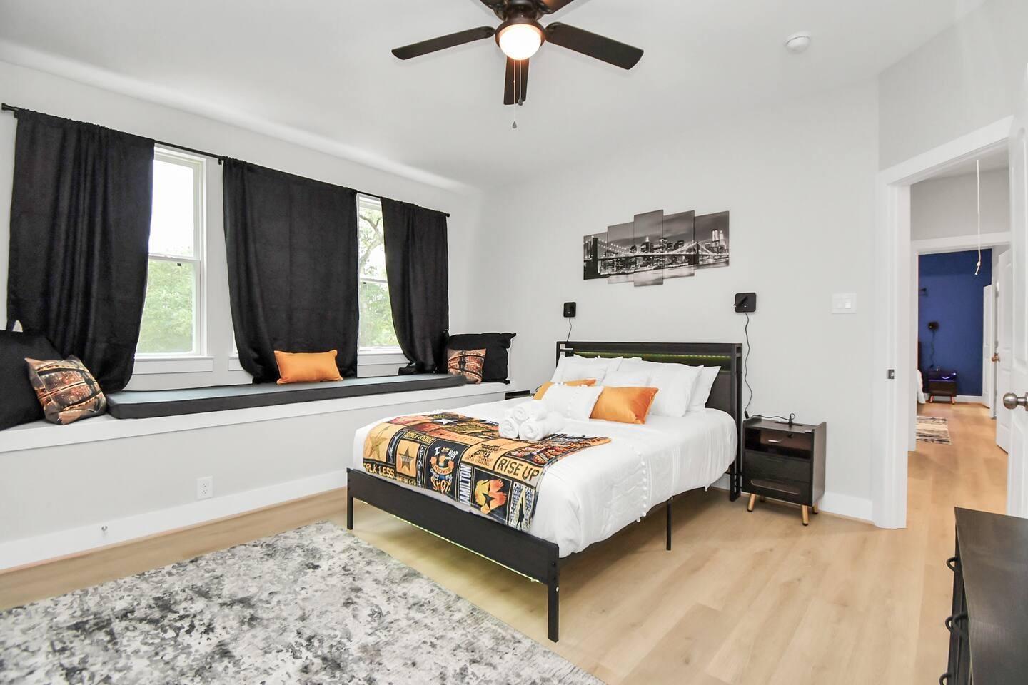 5718 Beall Street # C