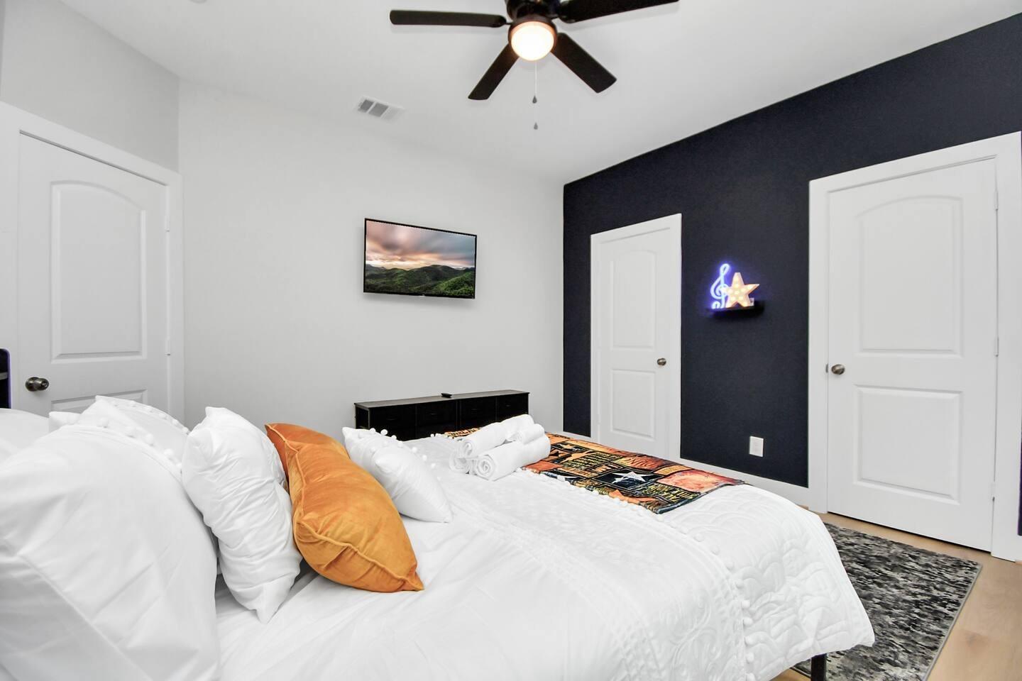 5718 Beall Street # C