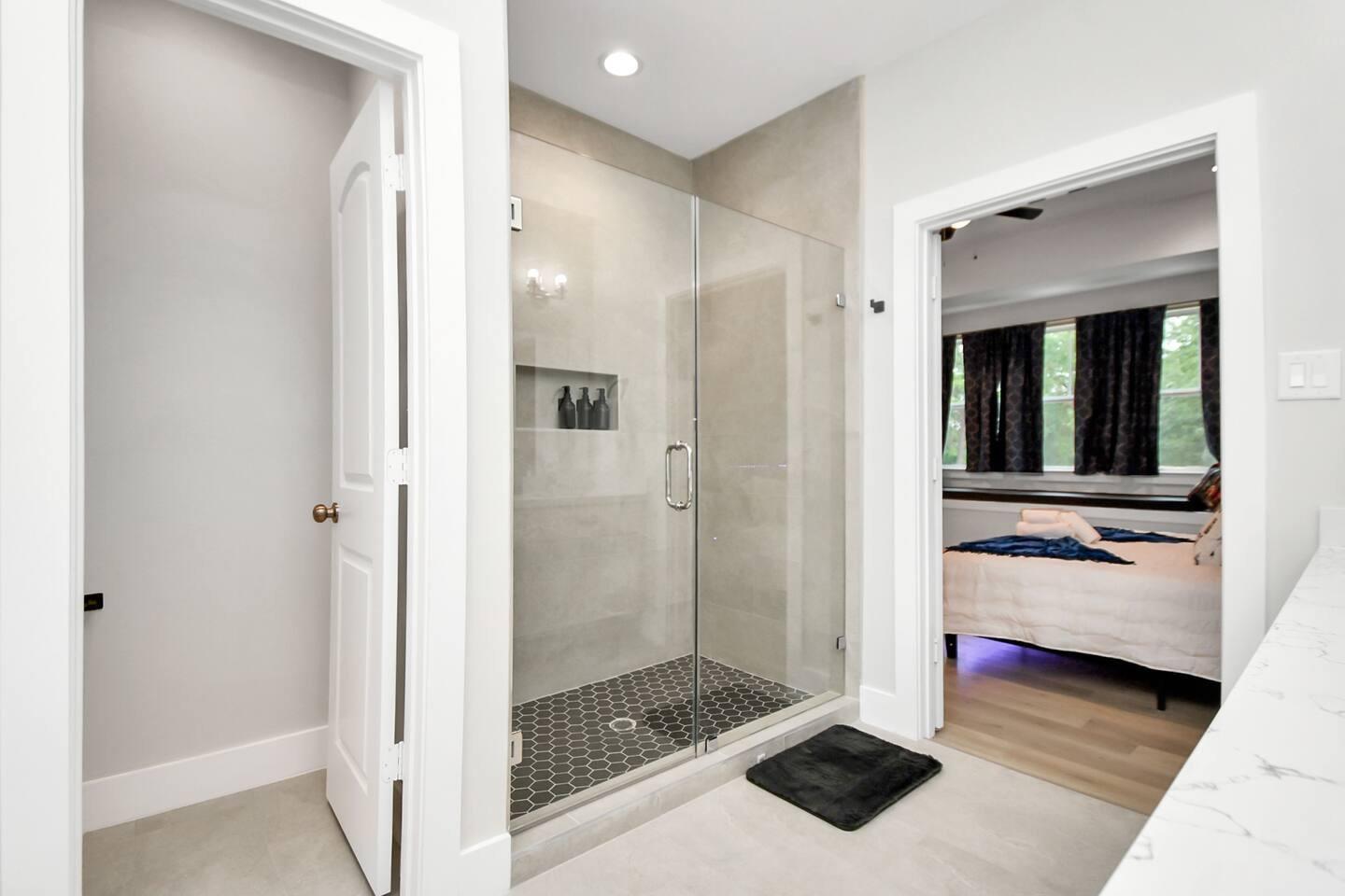 5718 Beall Street # C