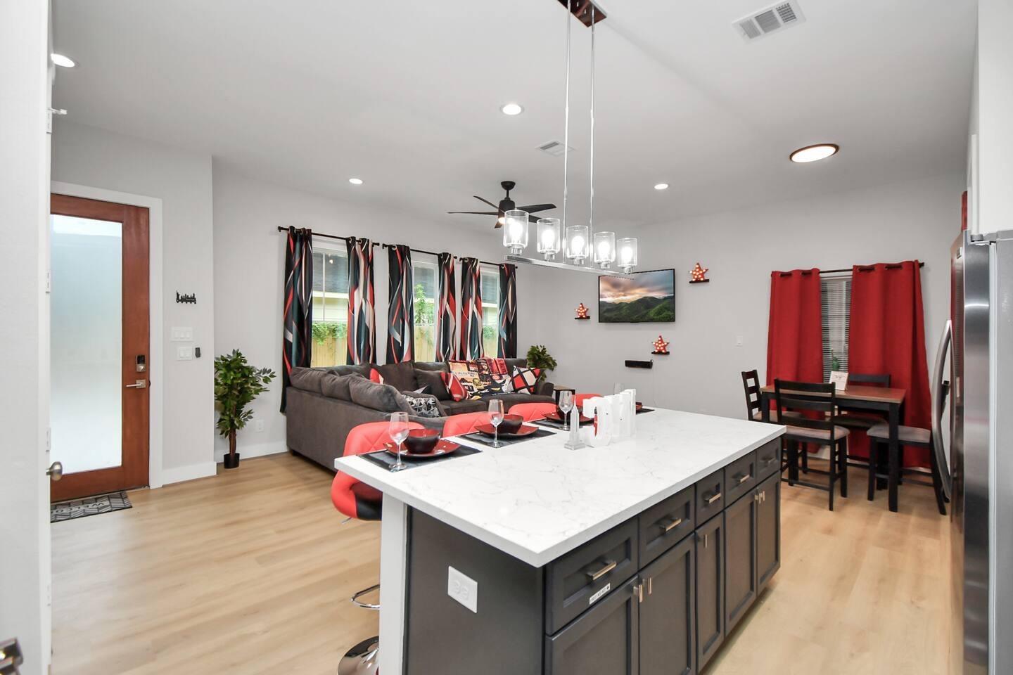 5718 Beall Street # C