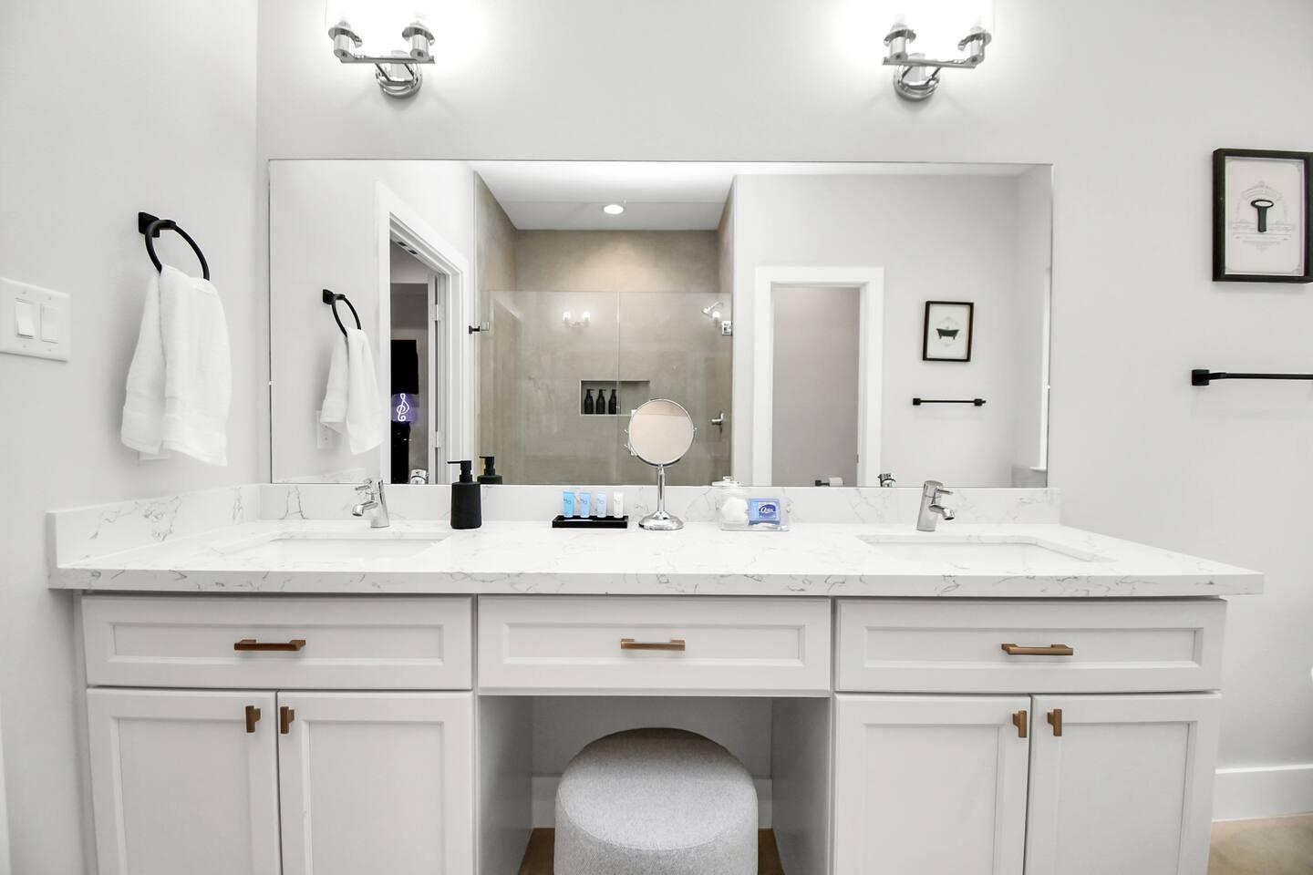 5718 Beall Street # C