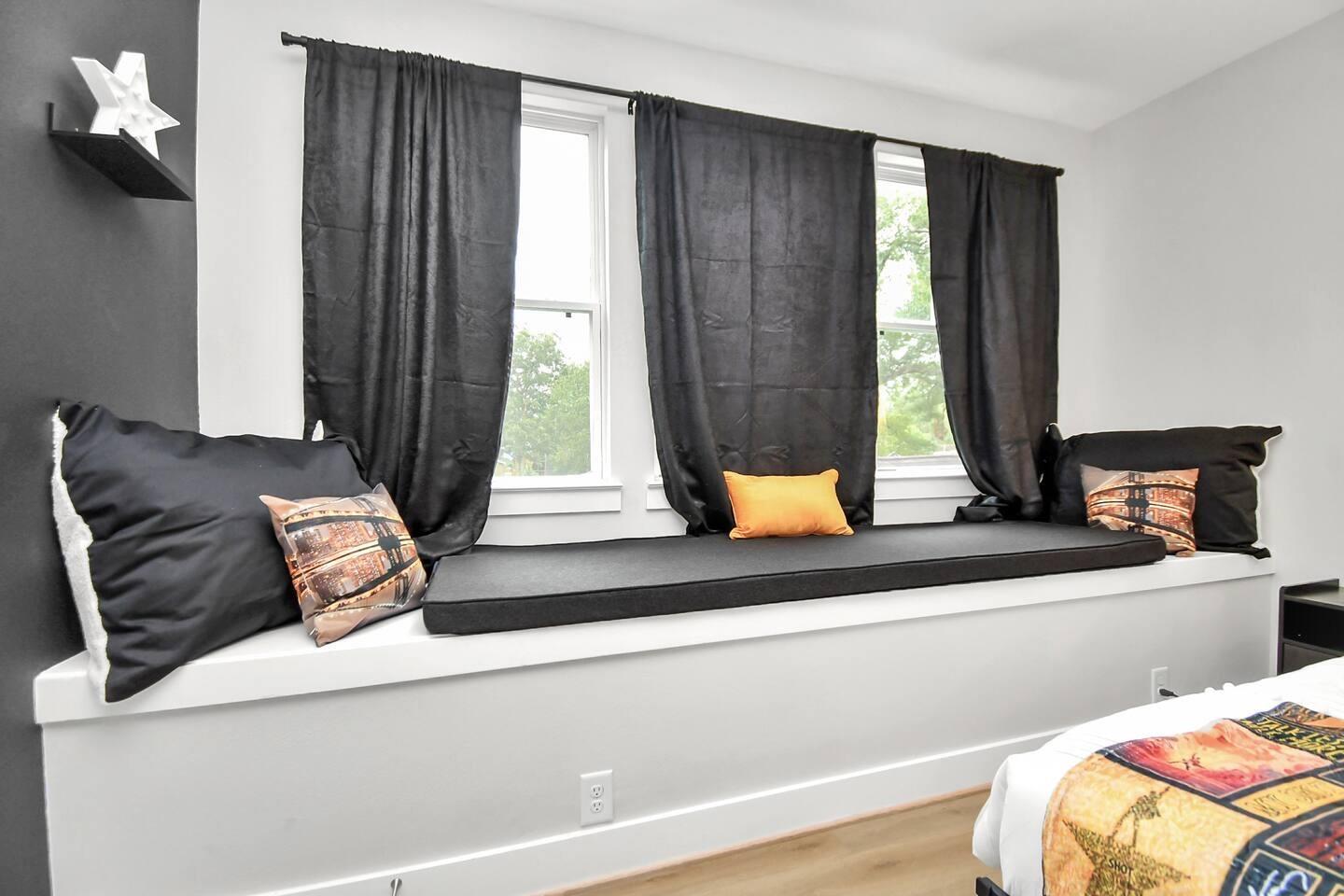 5718 Beall Street # C