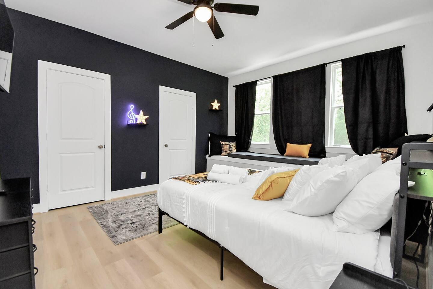 5718 Beall Street # C