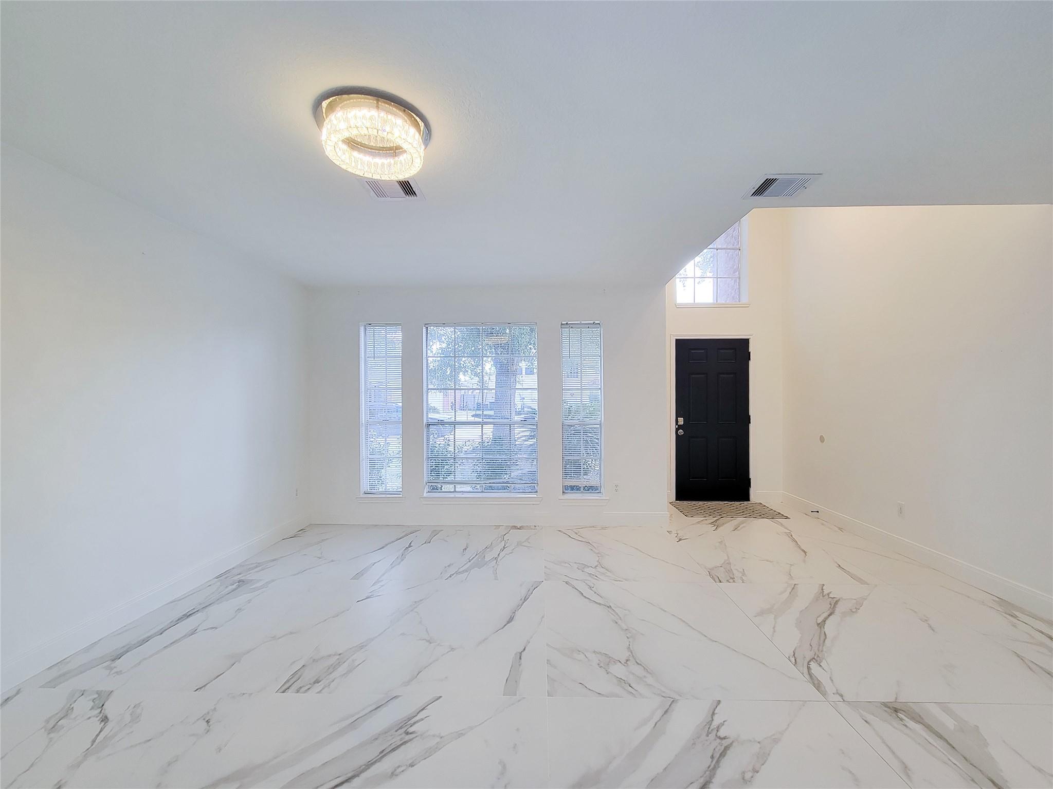 16842 Anna Green Street