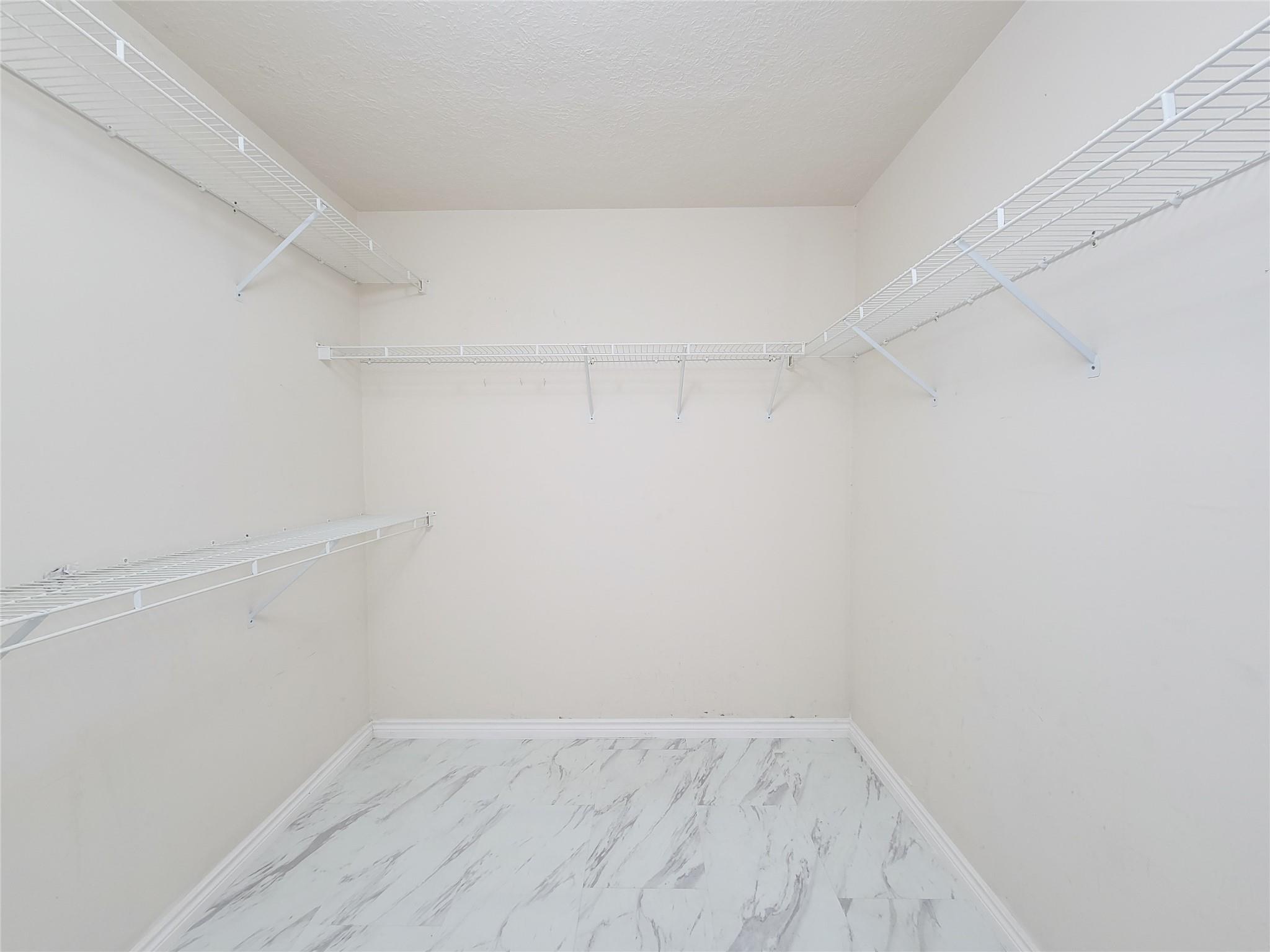 16842 Anna Green Street