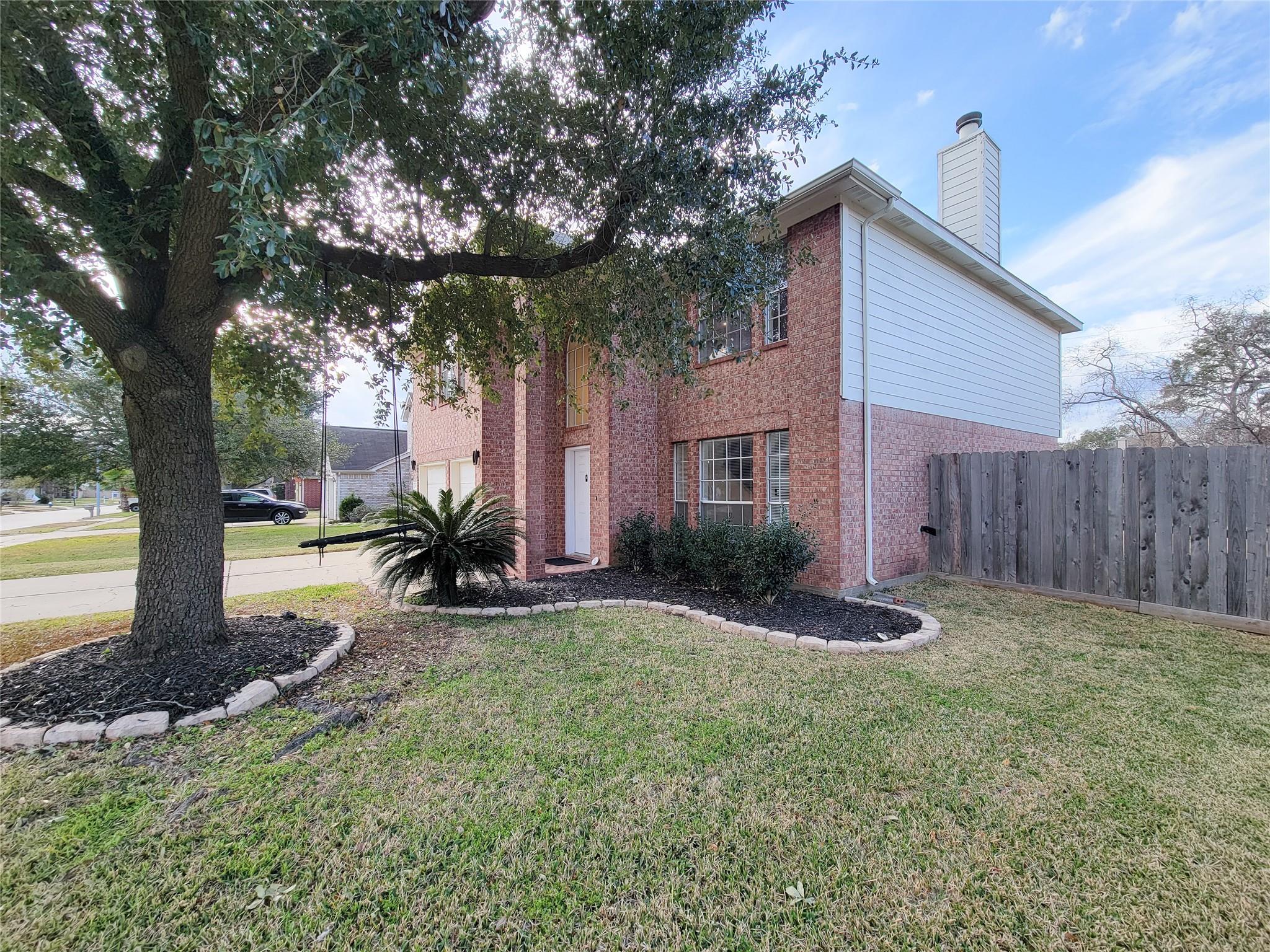 16842 Anna Green Street