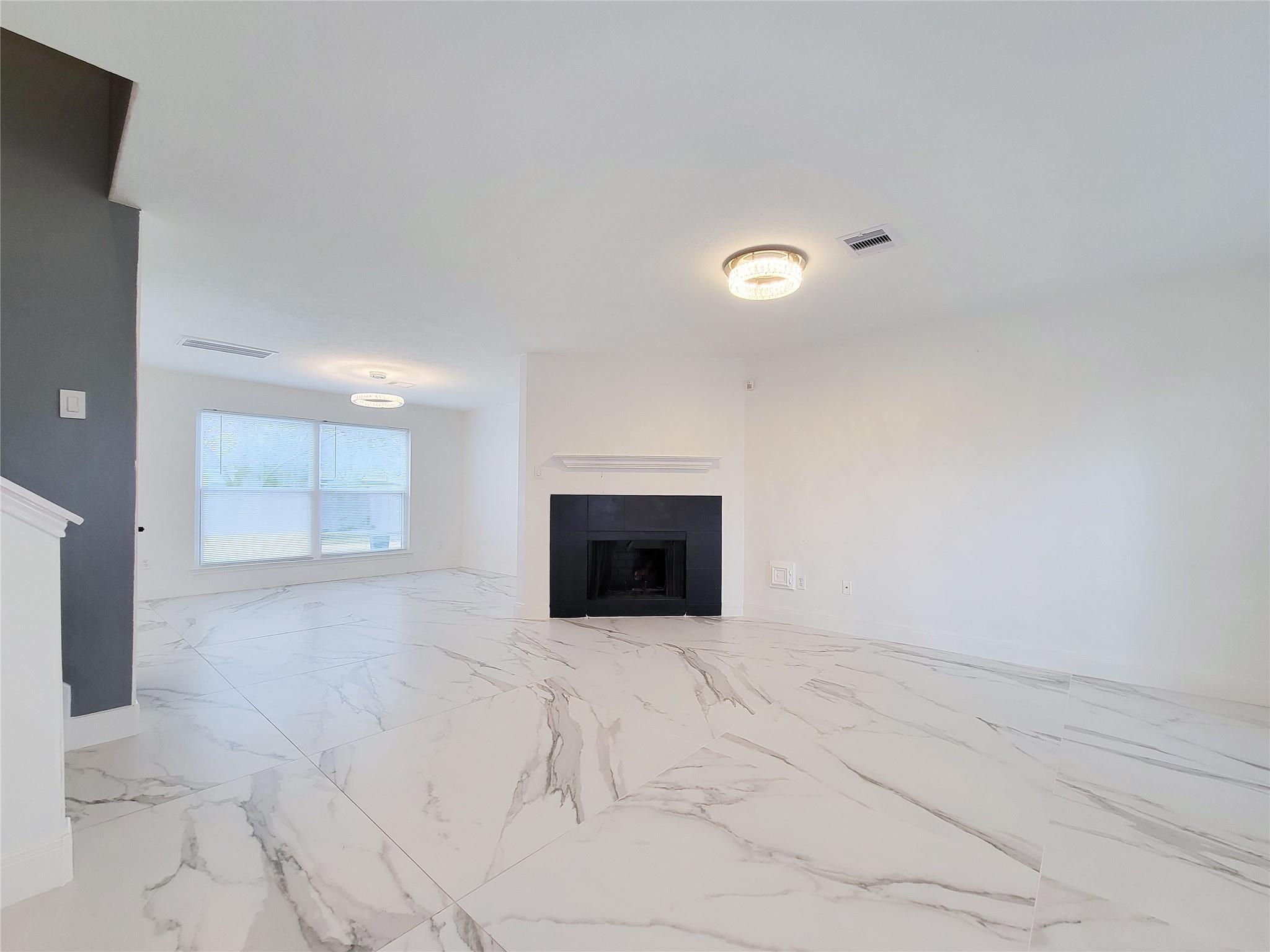 16842 Anna Green Street