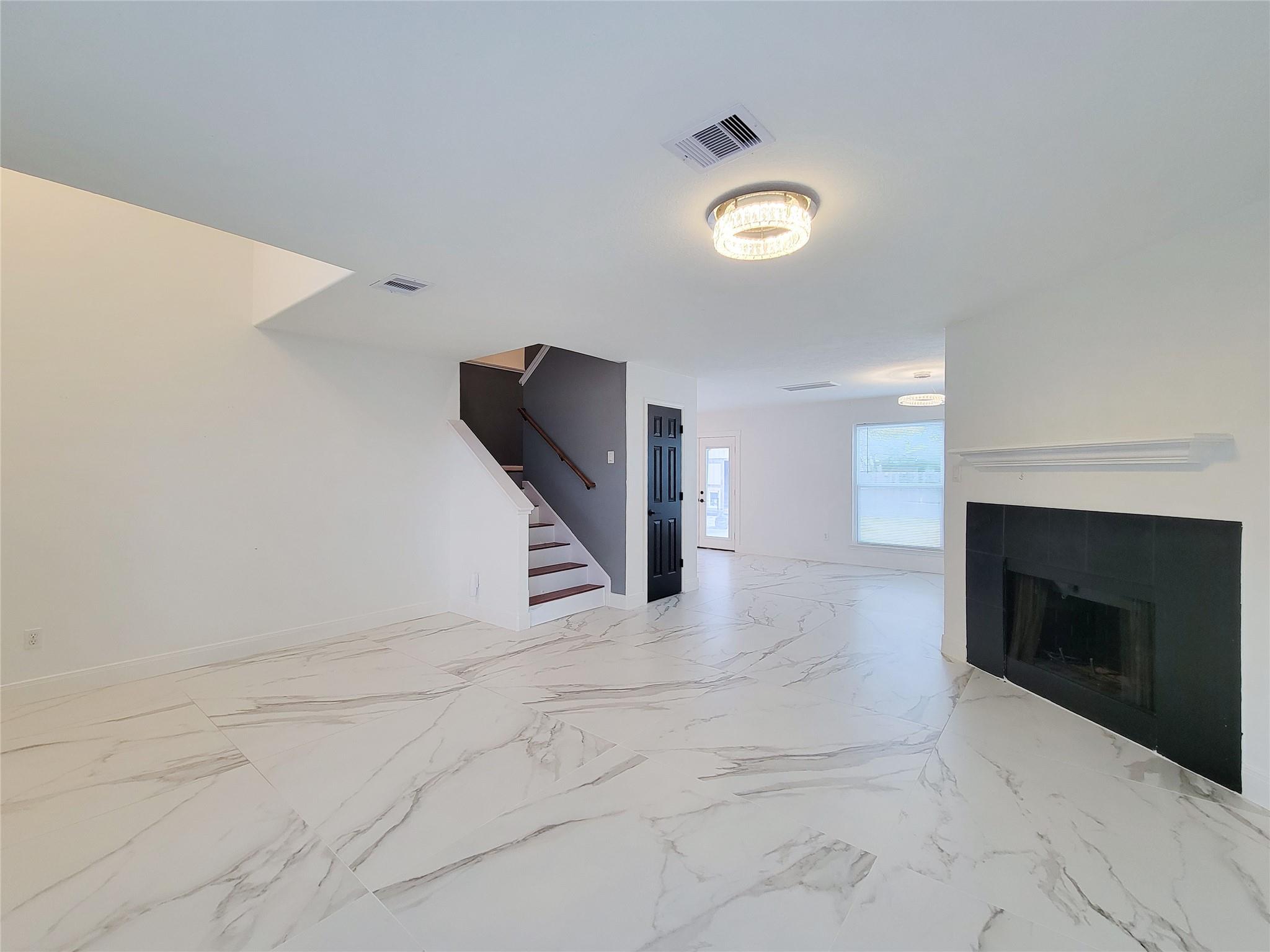 16842 Anna Green Street