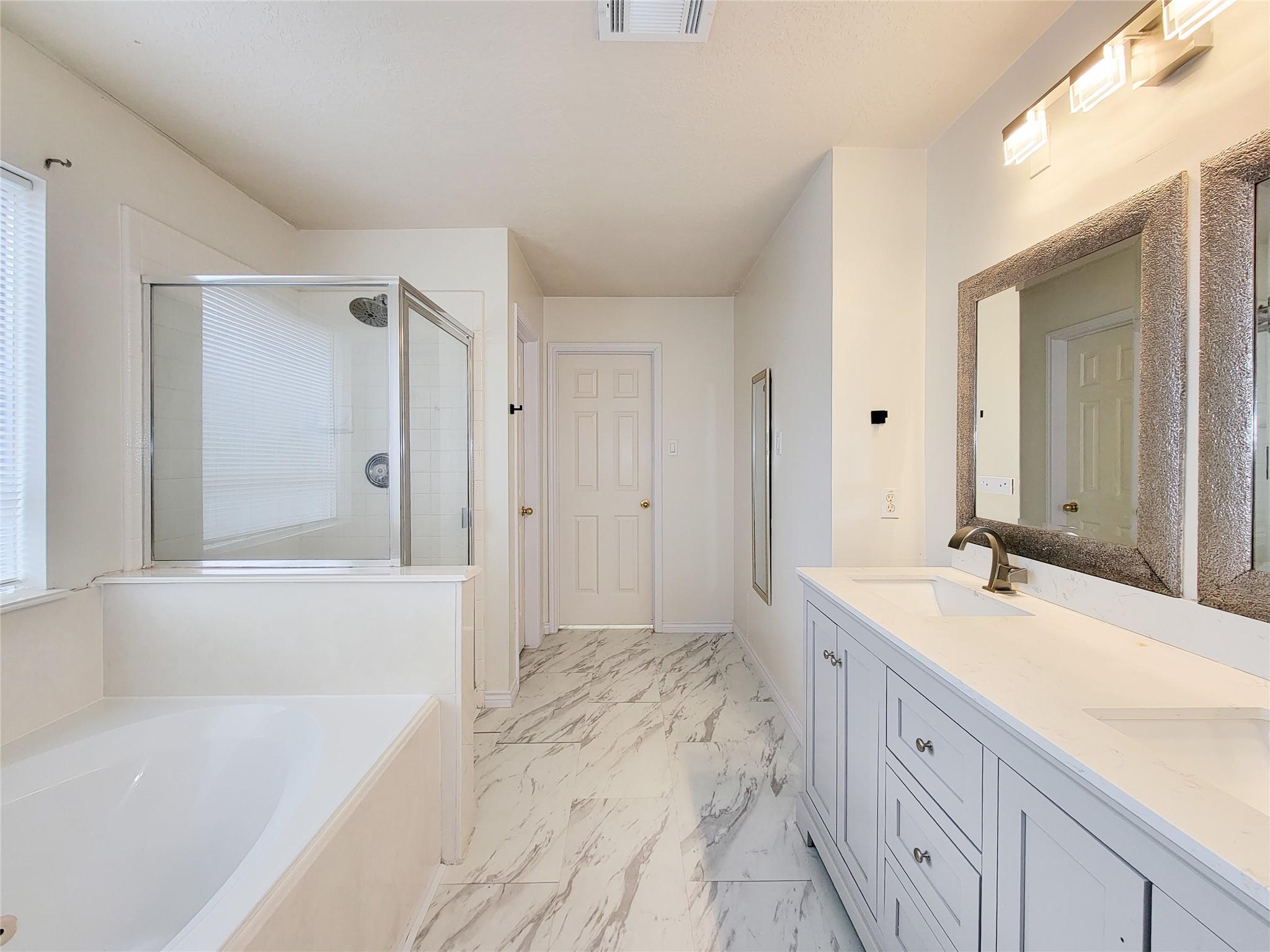 16842 Anna Green Street