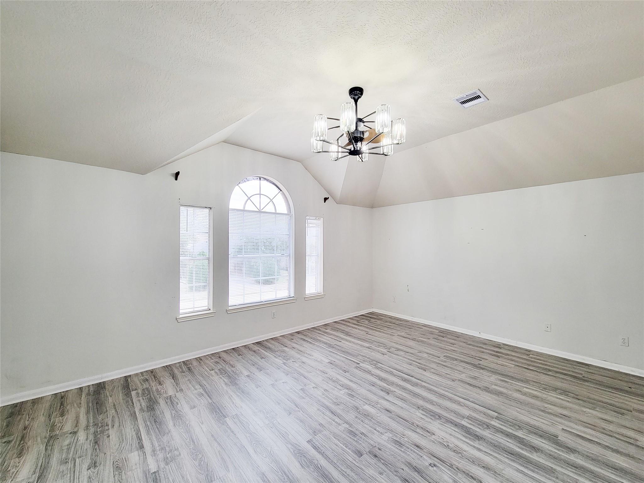 16842 Anna Green Street