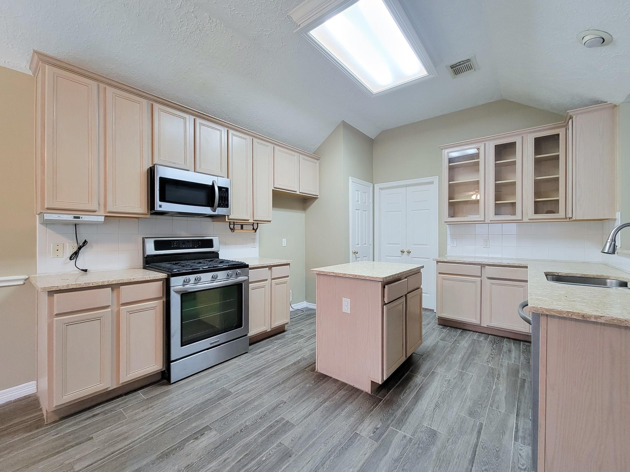 18511 Falcon Crest Drive