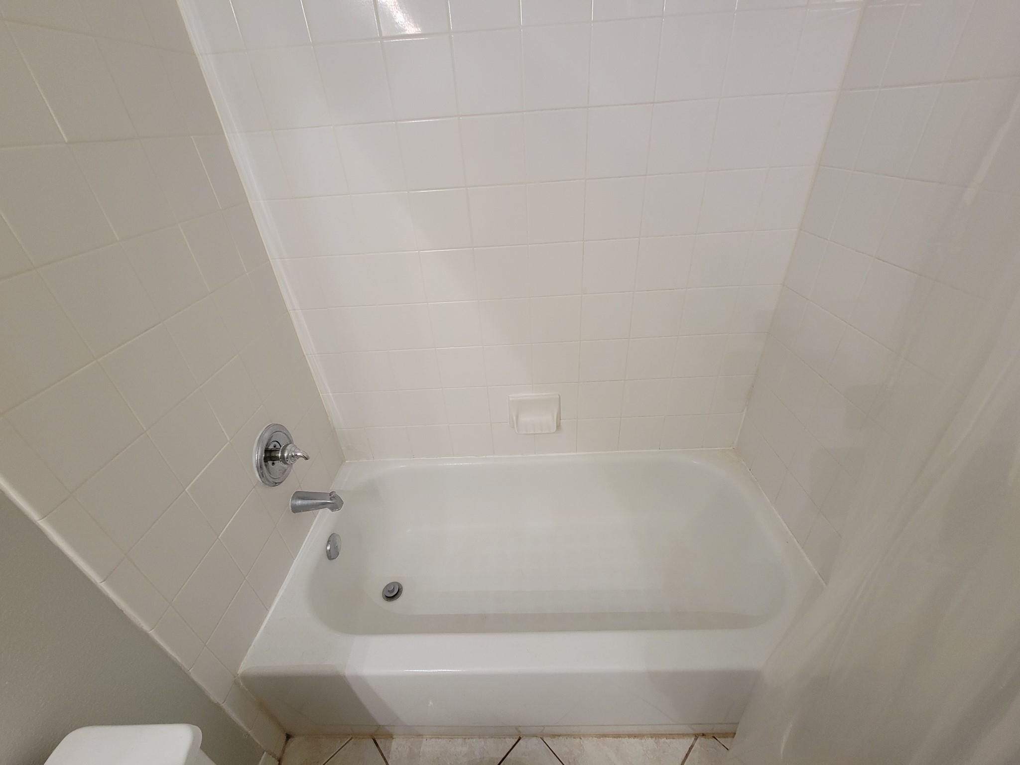 18511 Falcon Crest Drive