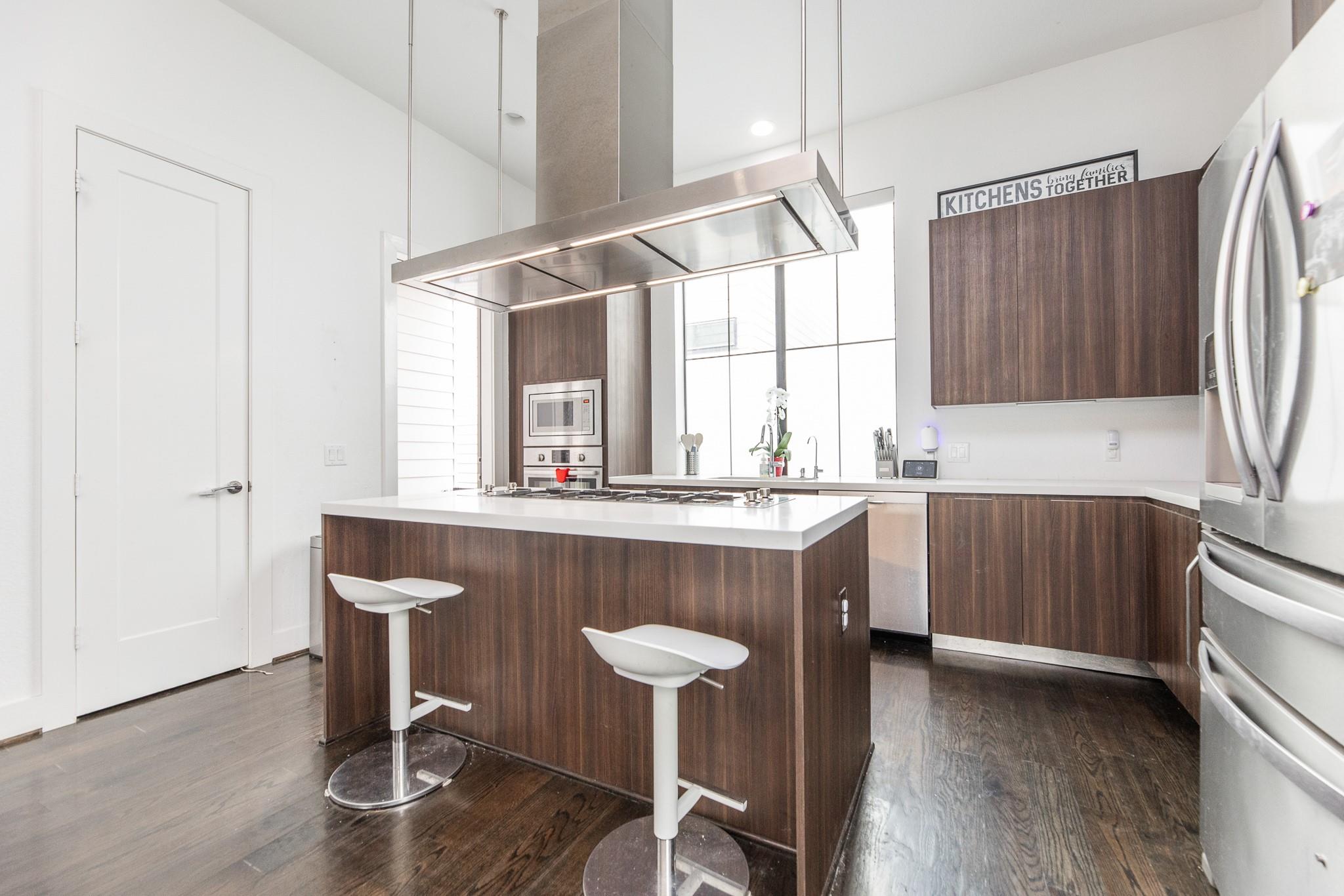 608 Middle Street Unit: E