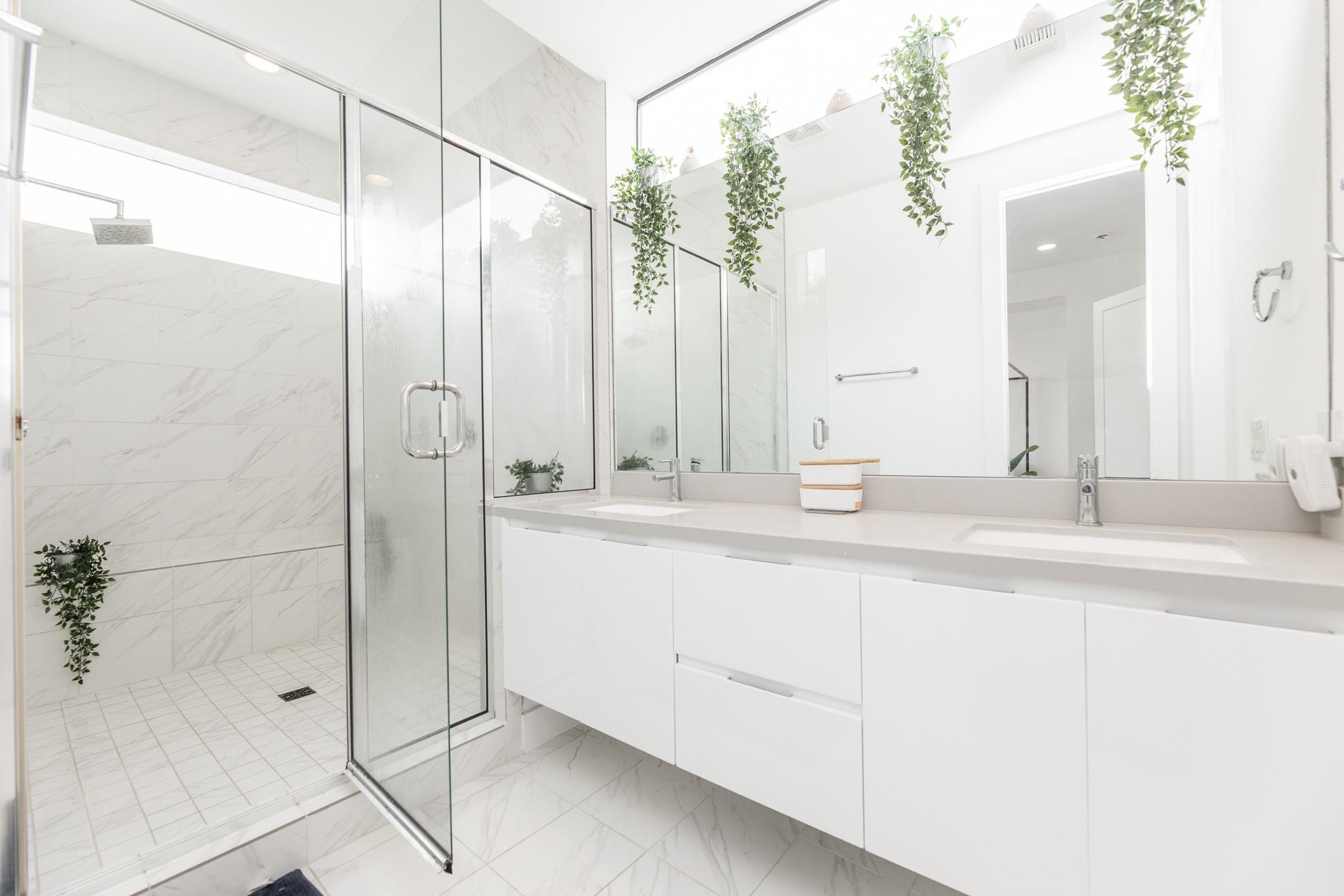 608 Middle Street Unit: E